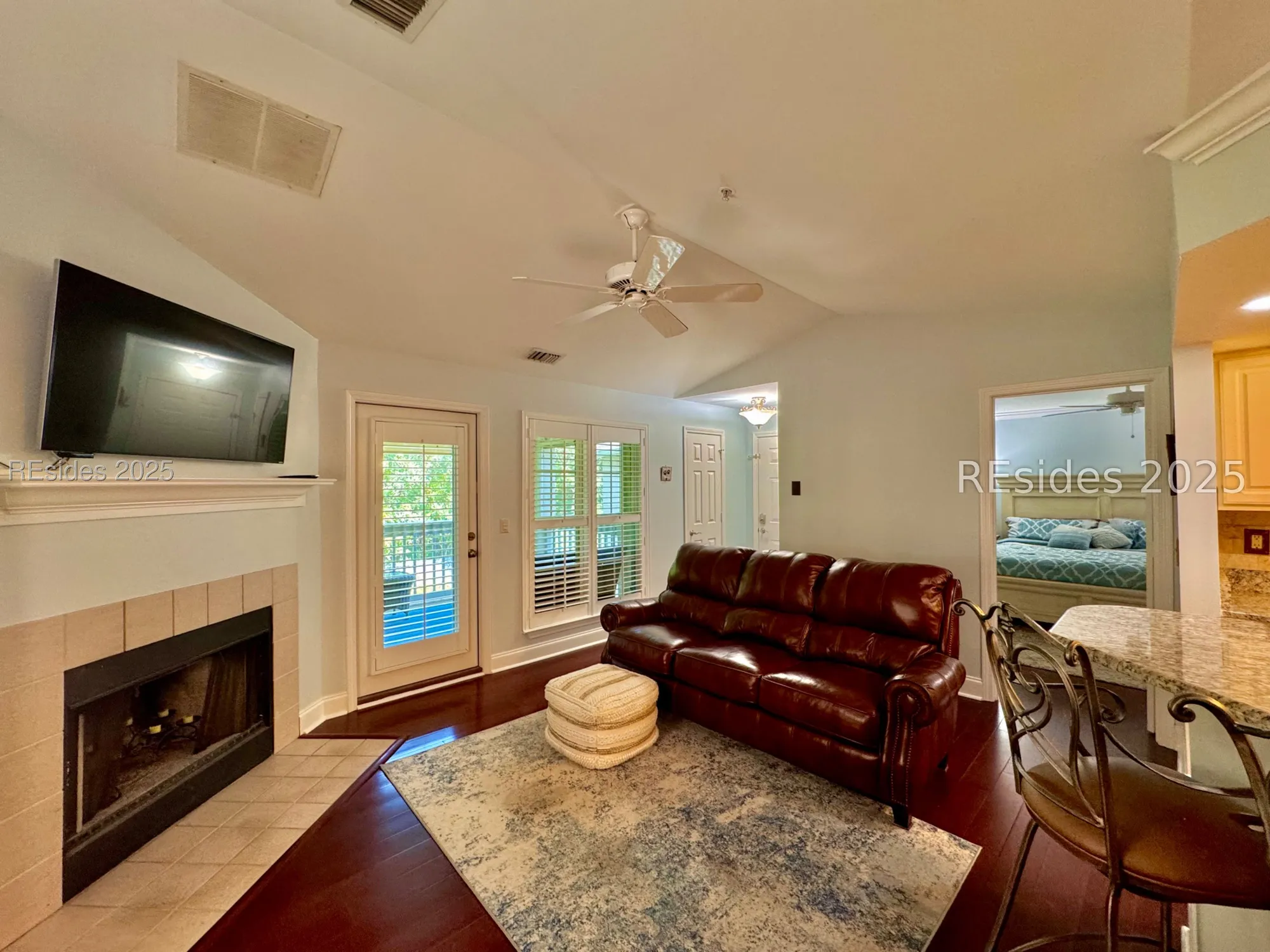 Property Slideshow image 3 of 45 | 380 marshland rd j38, Hilton Head Island, SC, 29926