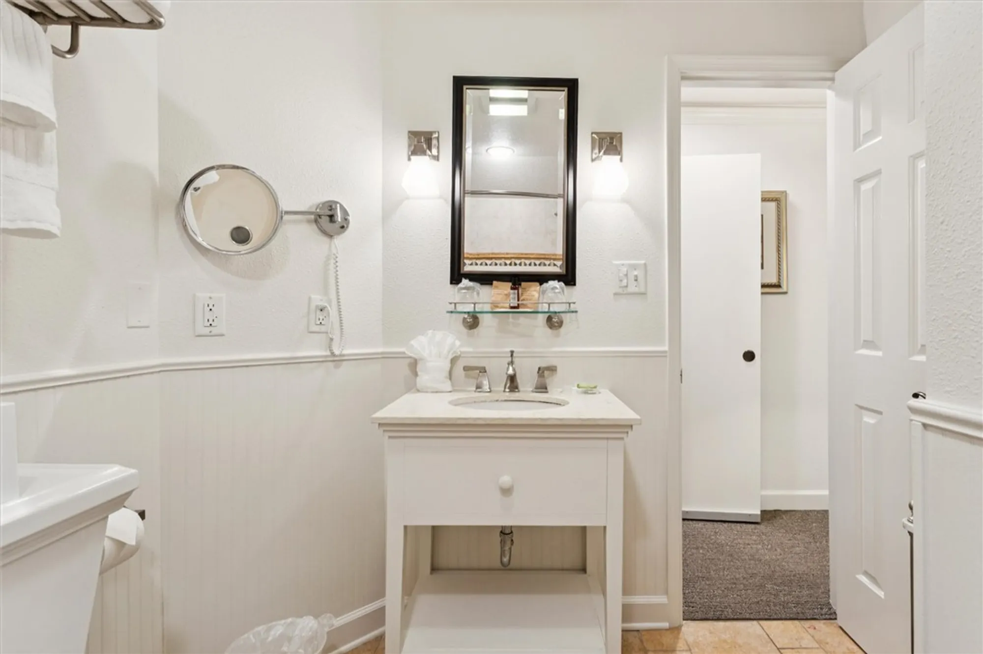 Property Slideshow image 21 of 28 | 230 padgetts ordinary, Williamsburg, VA, 23185