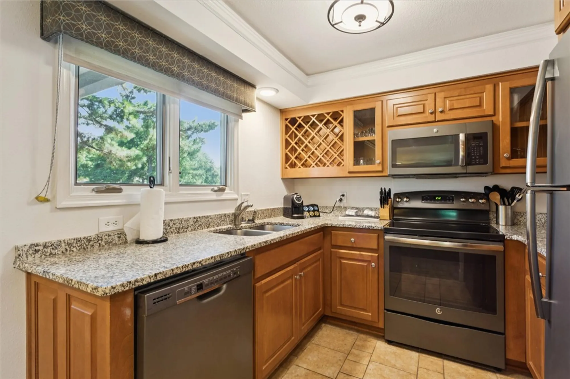 Property Slideshow image 8 of 28 | 230 padgetts ordinary, Williamsburg, VA, 23185