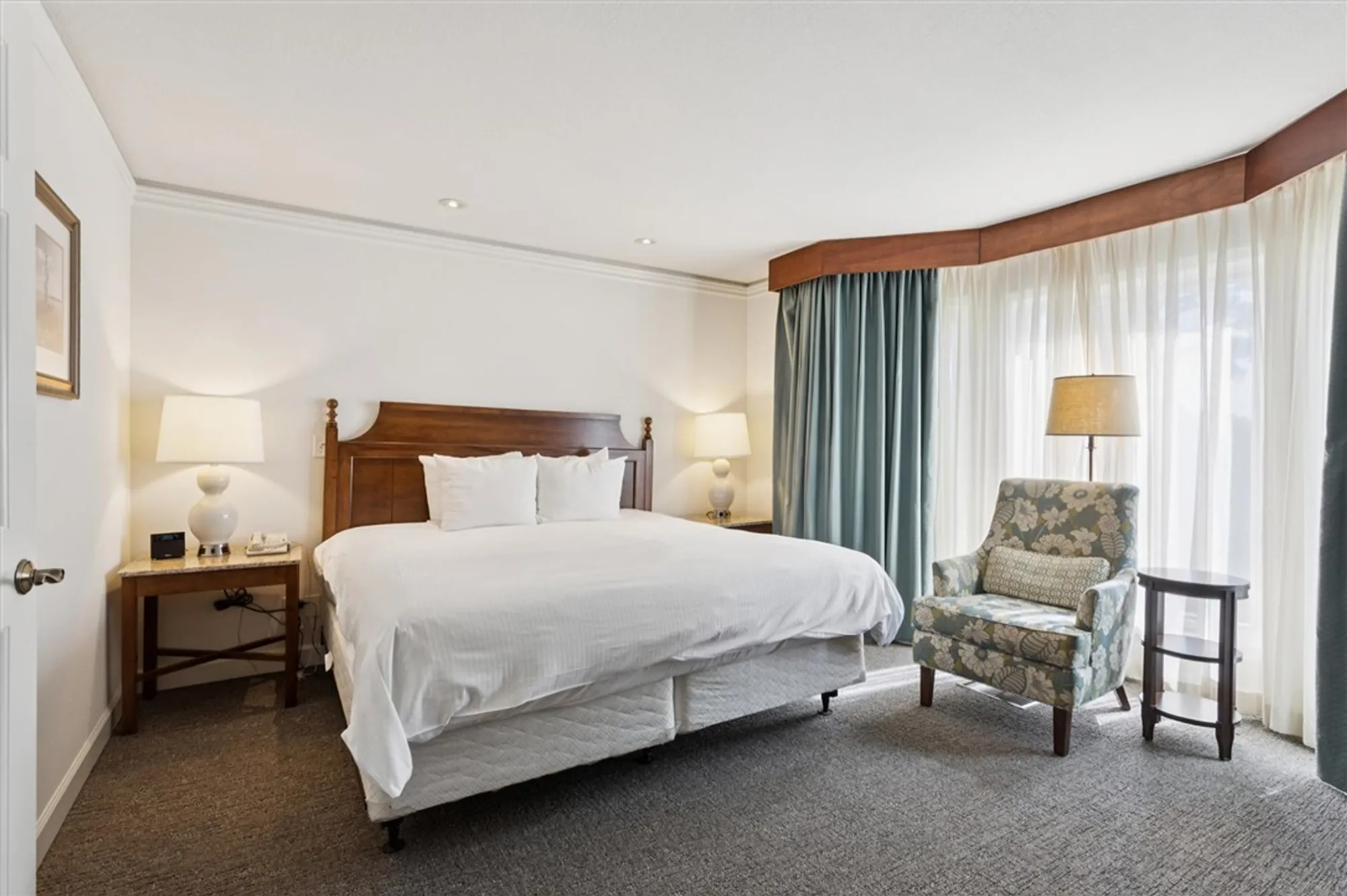 Property Slideshow image 9 of 28 | 230 padgetts ordinary, Williamsburg, VA, 23185