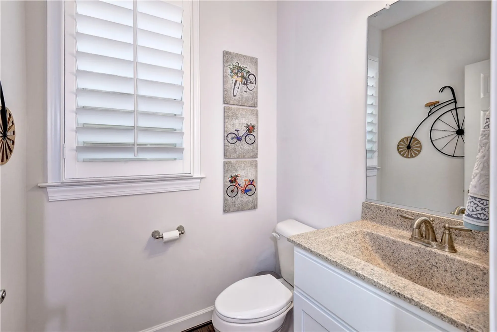 Property Slideshow image 15 of 40 | 5406 beverly ln, Williamsburg, VA, 23188