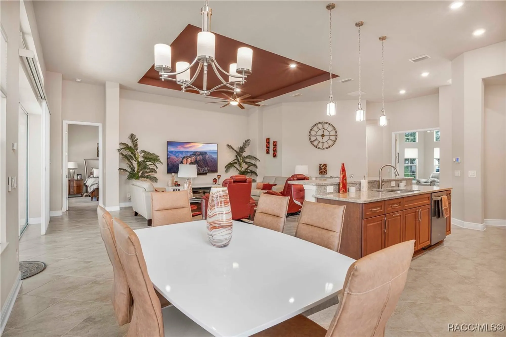 Property Slideshow image 14 of 68 | 1323 n whisperwood dr, Hernando, FL, 34442