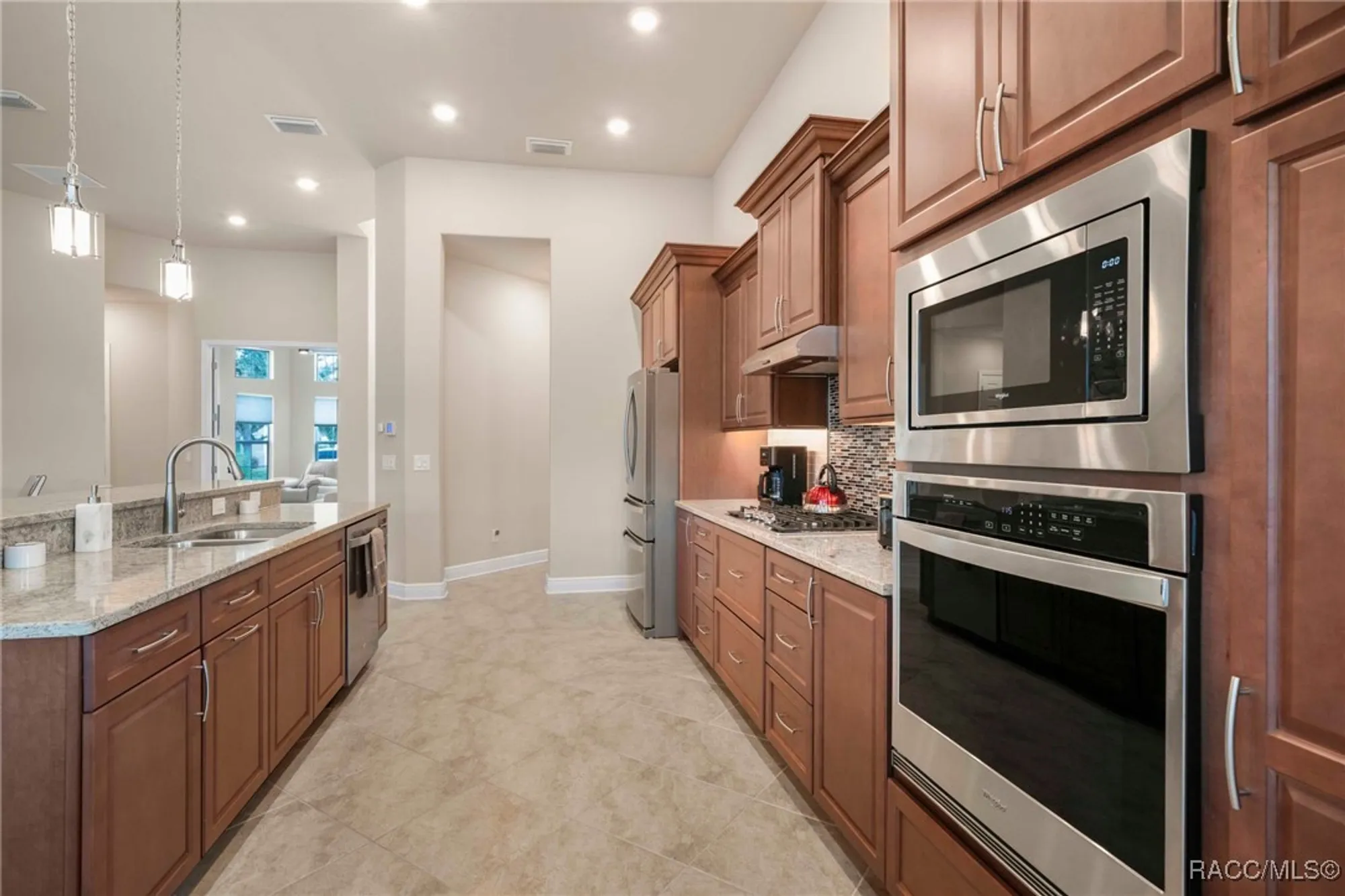Property Slideshow image 16 of 68 | 1323 n whisperwood dr, Hernando, FL, 34442