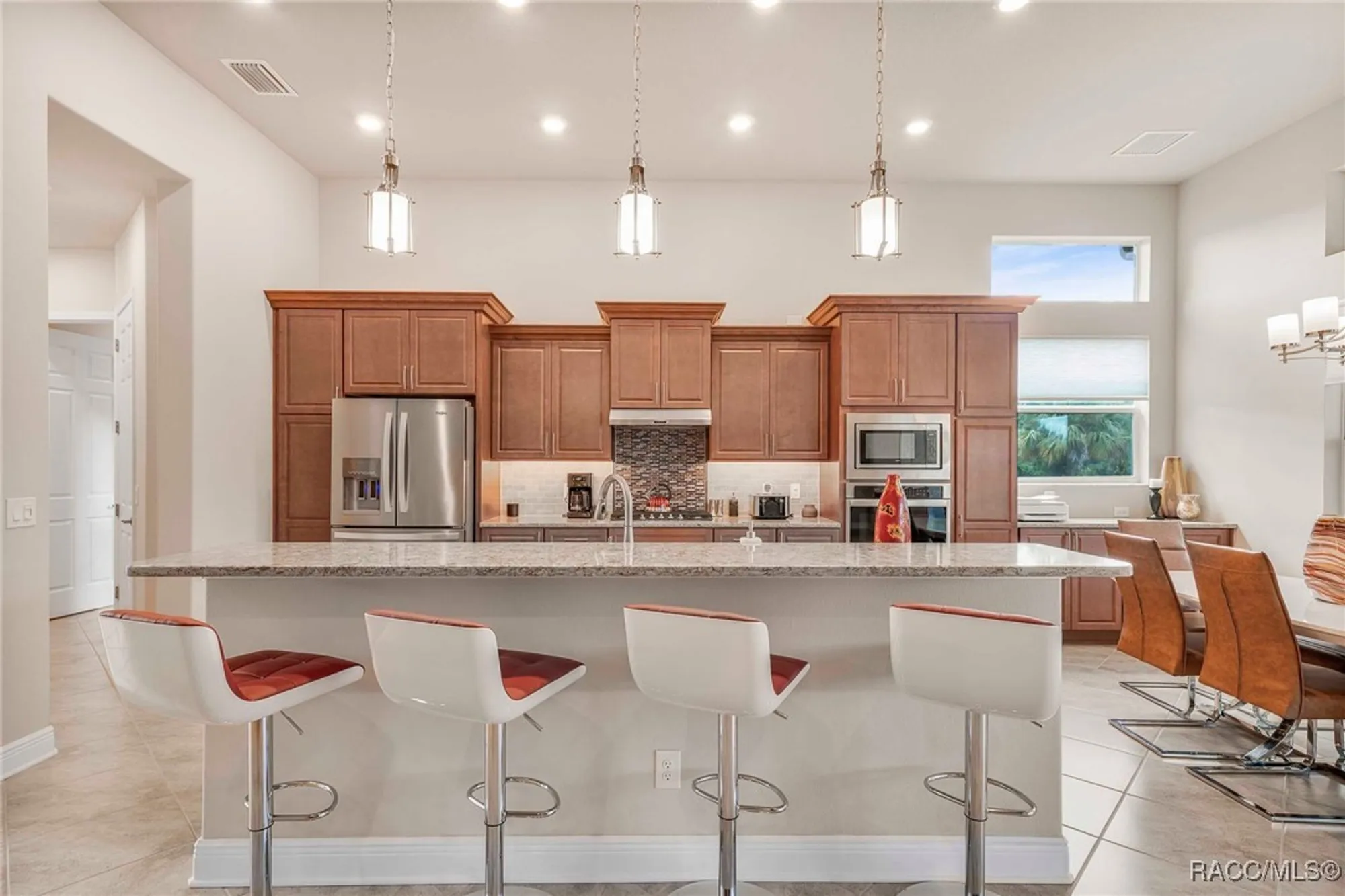 Property Slideshow image 12 of 68 | 1323 n whisperwood dr, Hernando, FL, 34442