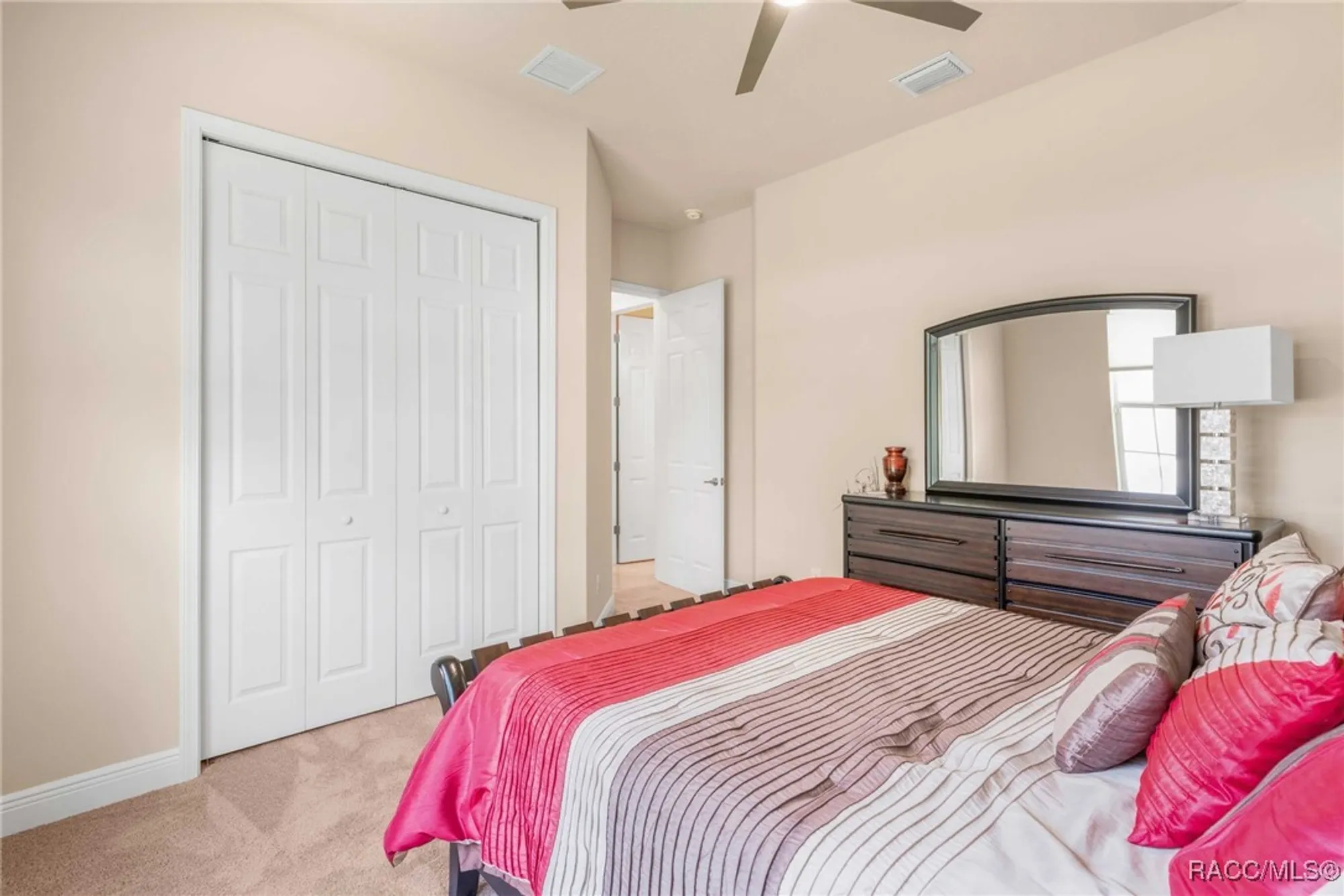 Property Slideshow image 25 of 68 | 1323 n whisperwood dr, Hernando, FL, 34442