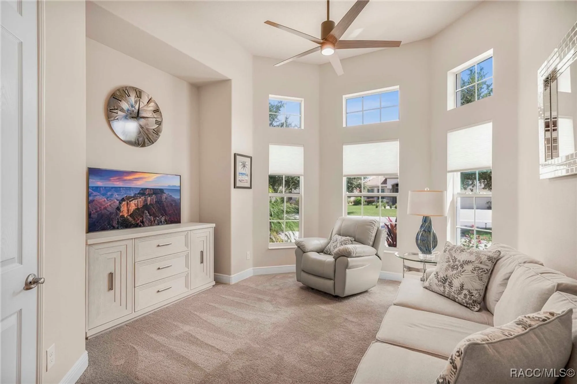 Property Slideshow image 22 of 68 | 1323 n whisperwood dr, Hernando, FL, 34442