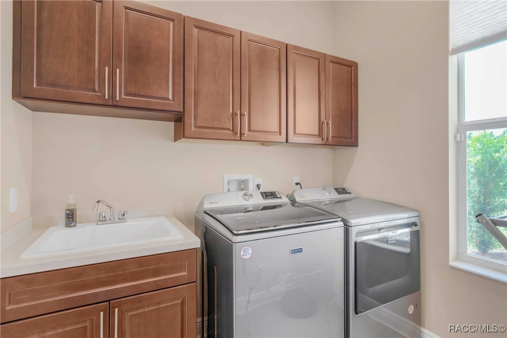 Property Slideshow image 34 of 68 | 1323 n whisperwood dr, Hernando, FL, 34442