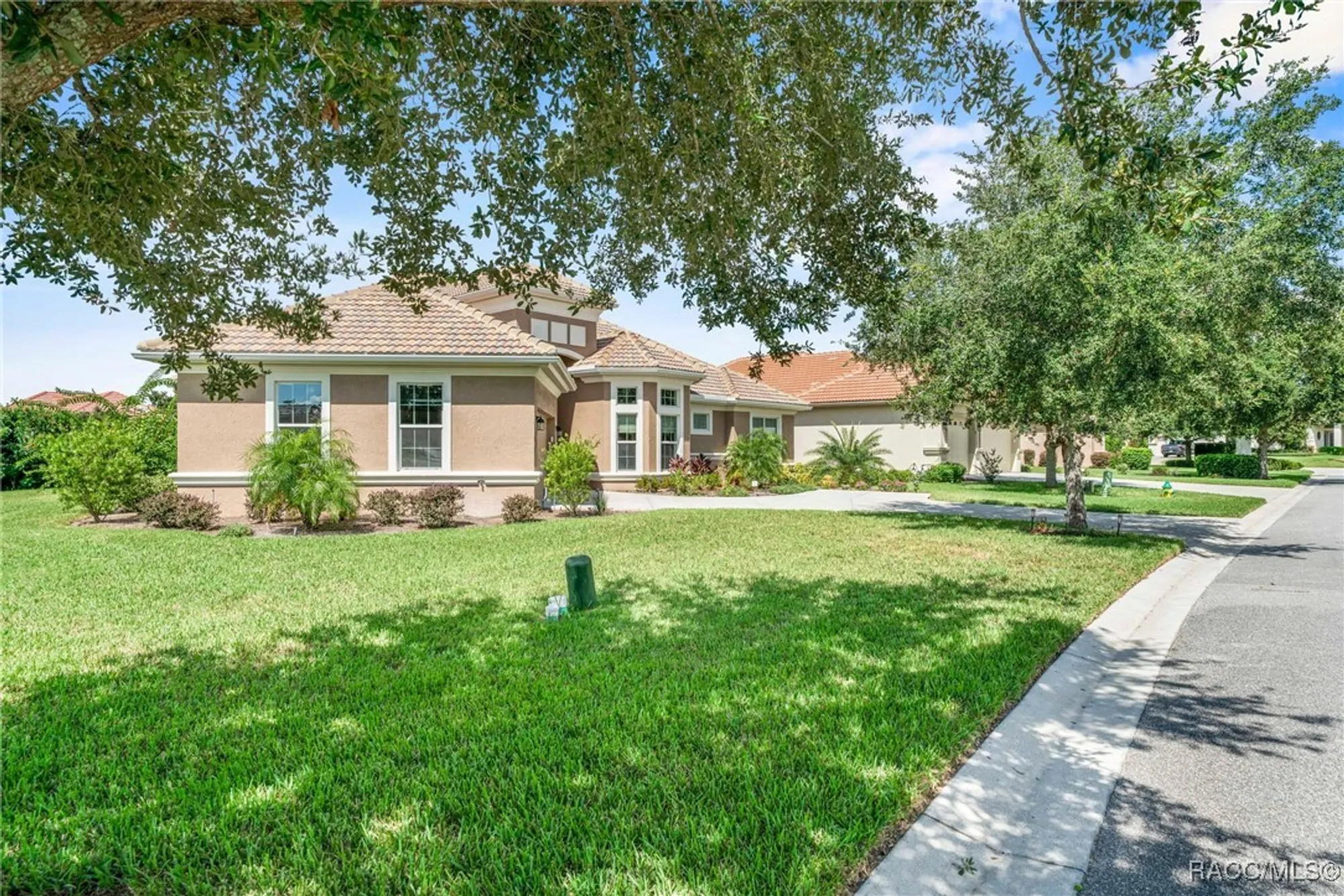 Property Slideshow image 48 of 68 | 1323 n whisperwood dr, Hernando, FL, 34442