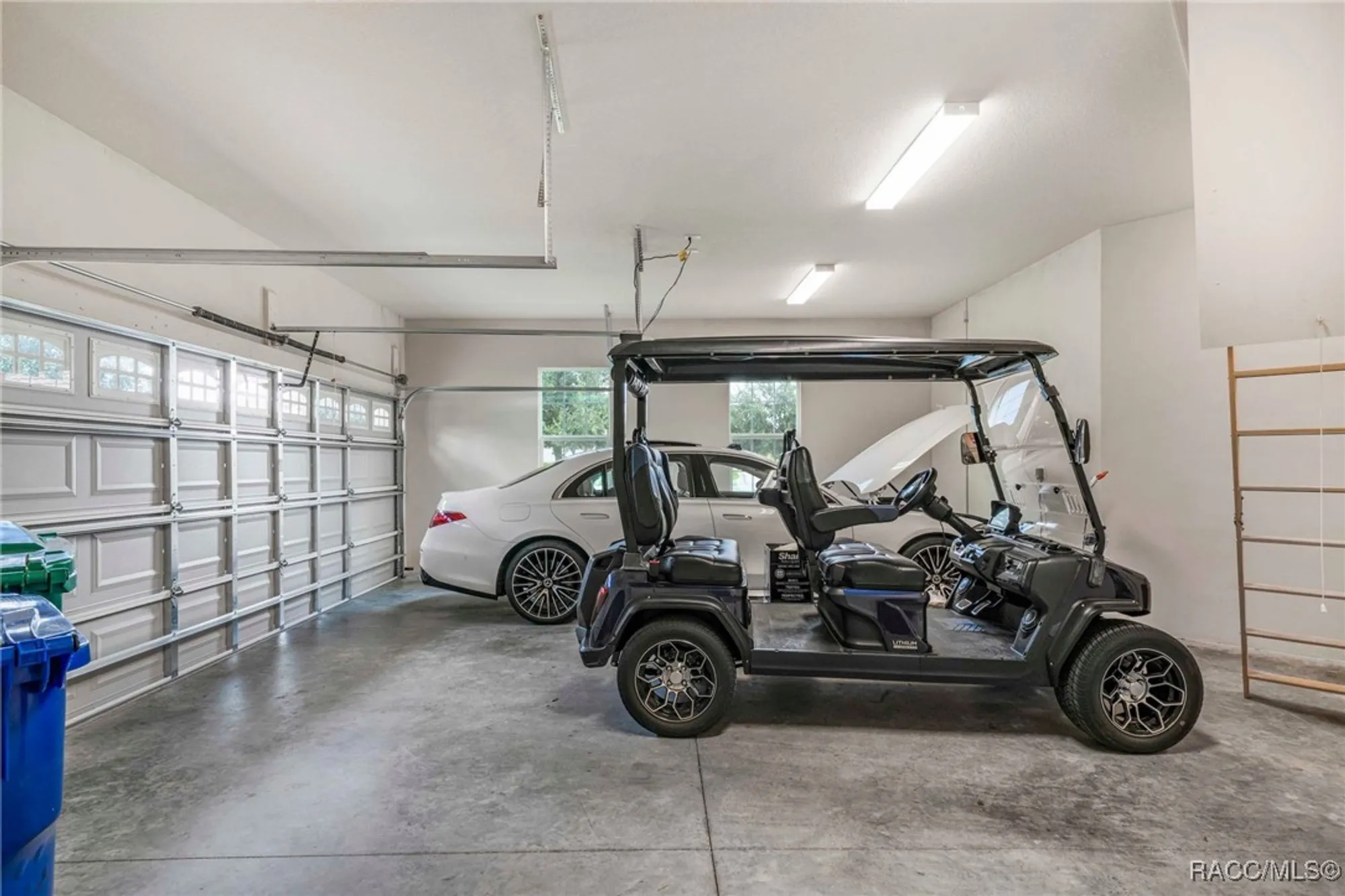 Property Slideshow image 40 of 68 | 1323 n whisperwood dr, Hernando, FL, 34442