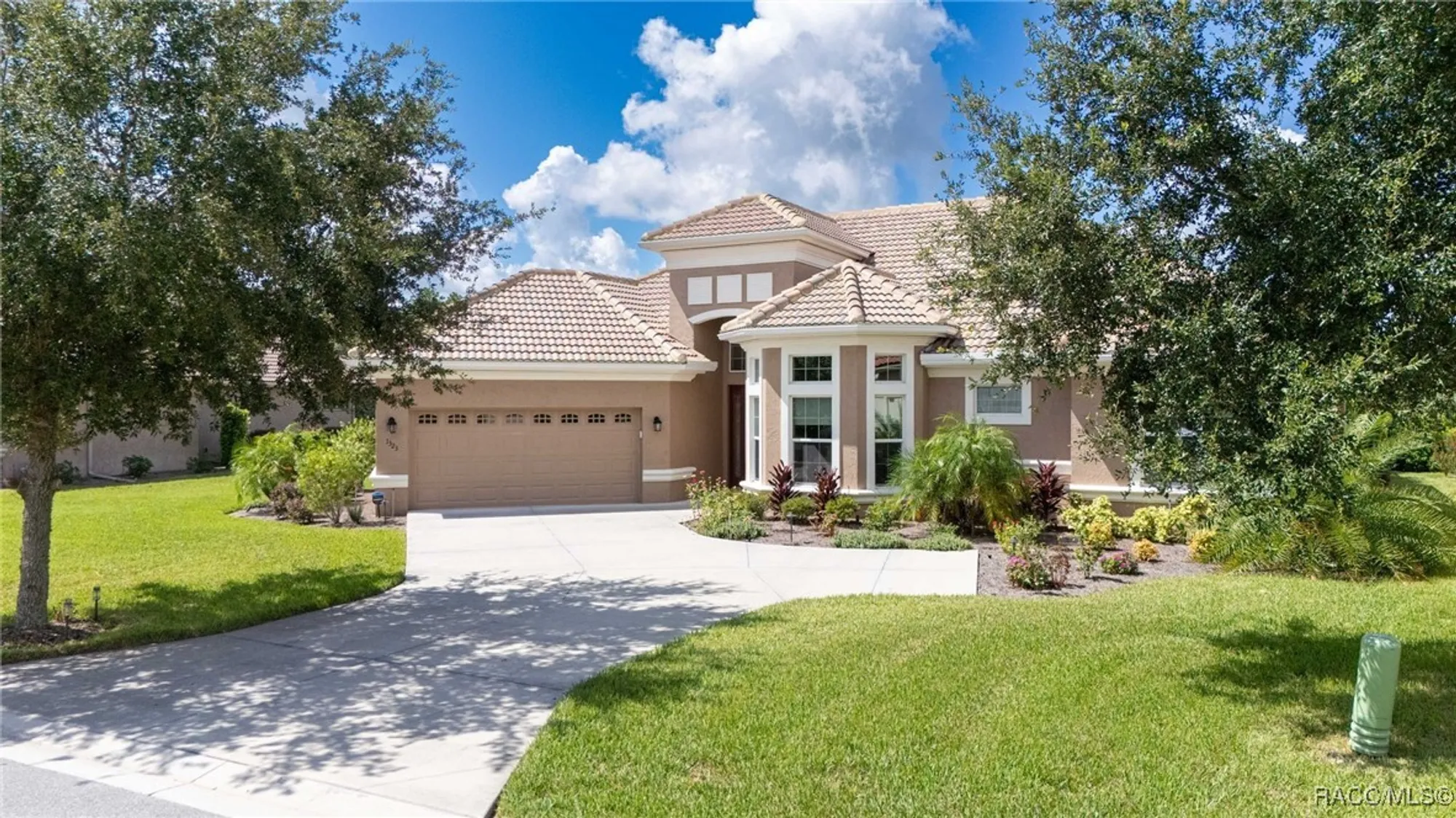Property Slideshow image 43 of 68 | 1323 n whisperwood dr, Hernando, FL, 34442