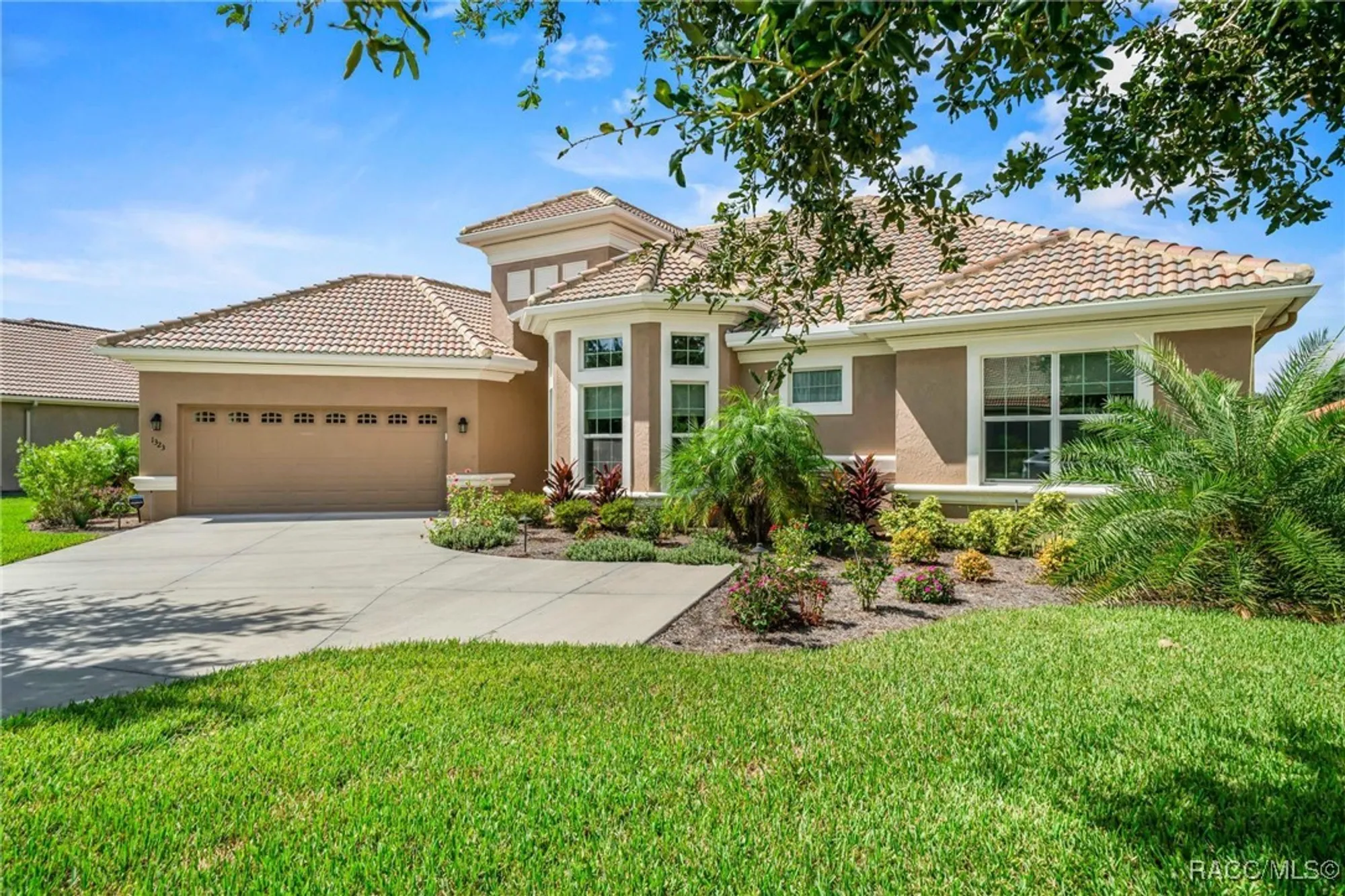 Property Slideshow image 55 of 68 | 1323 n whisperwood dr, Hernando, FL, 34442