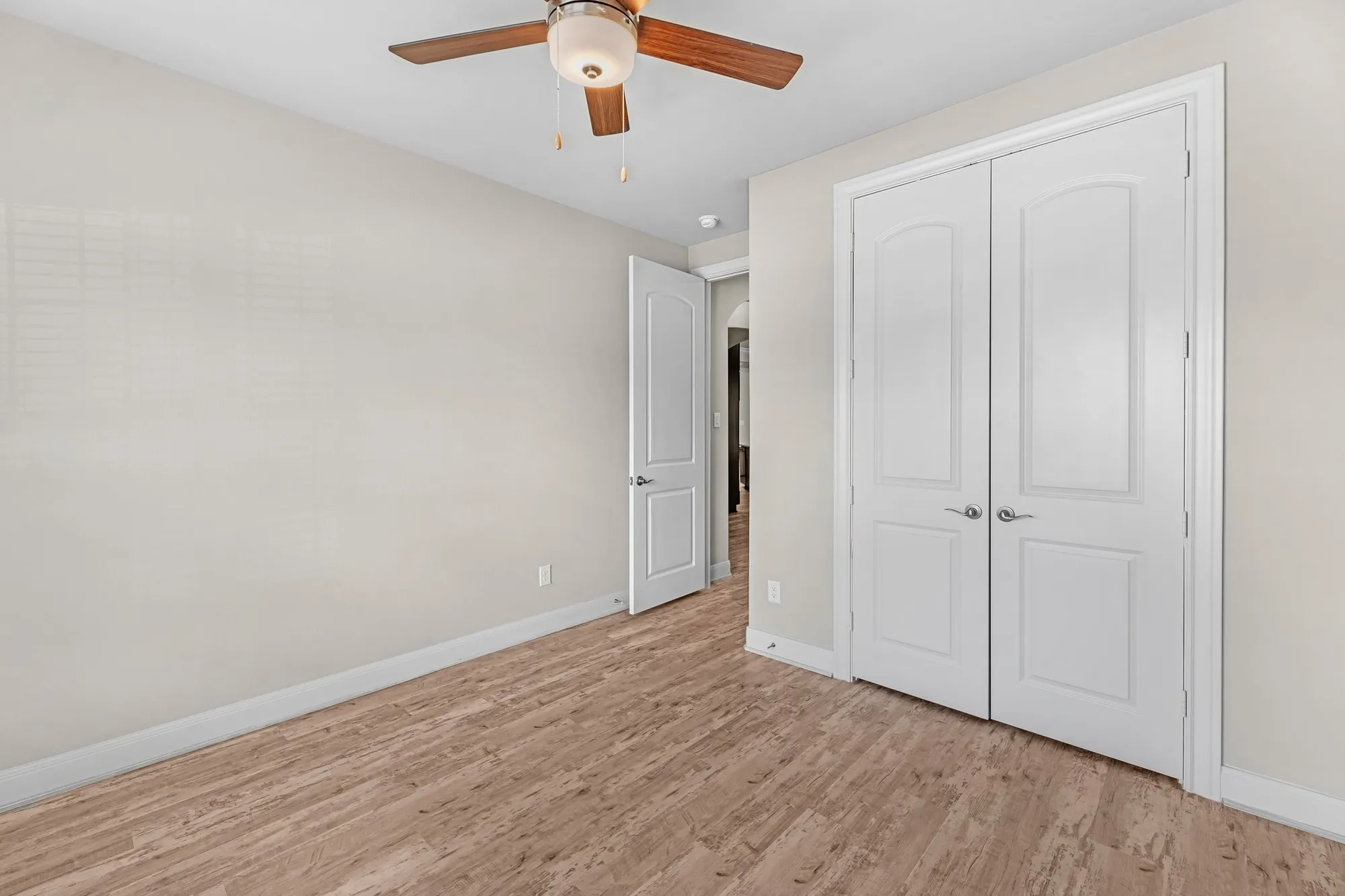 Property Slideshow image 24 of 44 | 5719 bobwhite trl, Manvel, TX, 77578