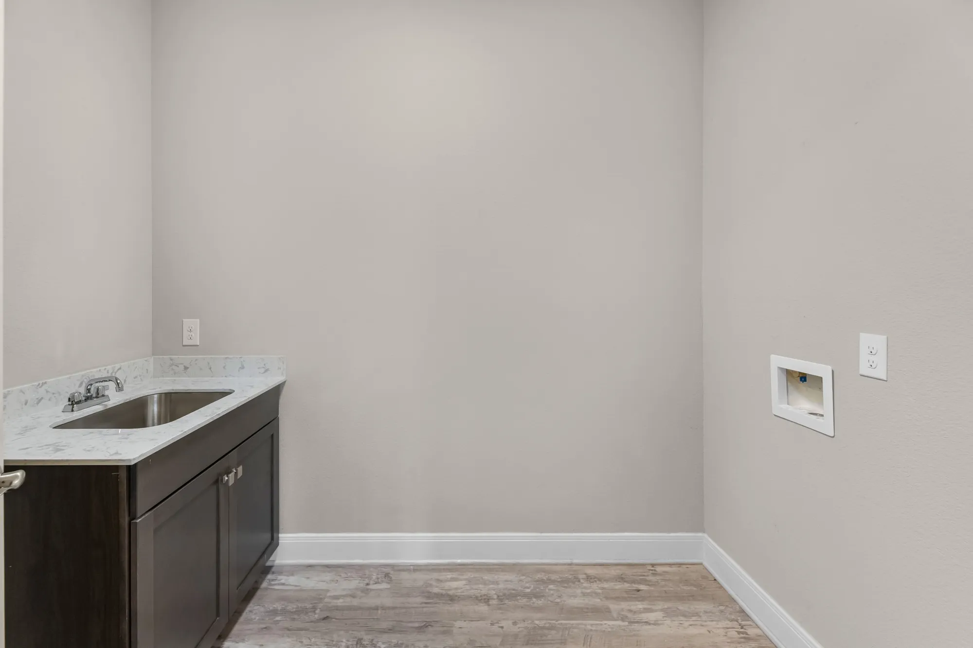 Property Slideshow image 27 of 44 | 5719 bobwhite trl, Manvel, TX, 77578