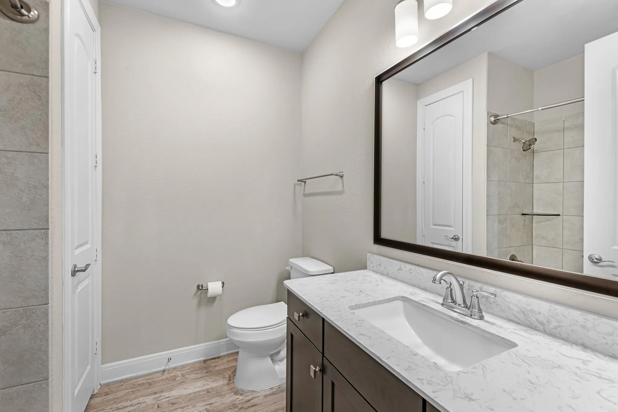 Property Slideshow image 20 of 44 | 5719 bobwhite trl, Manvel, TX, 77578