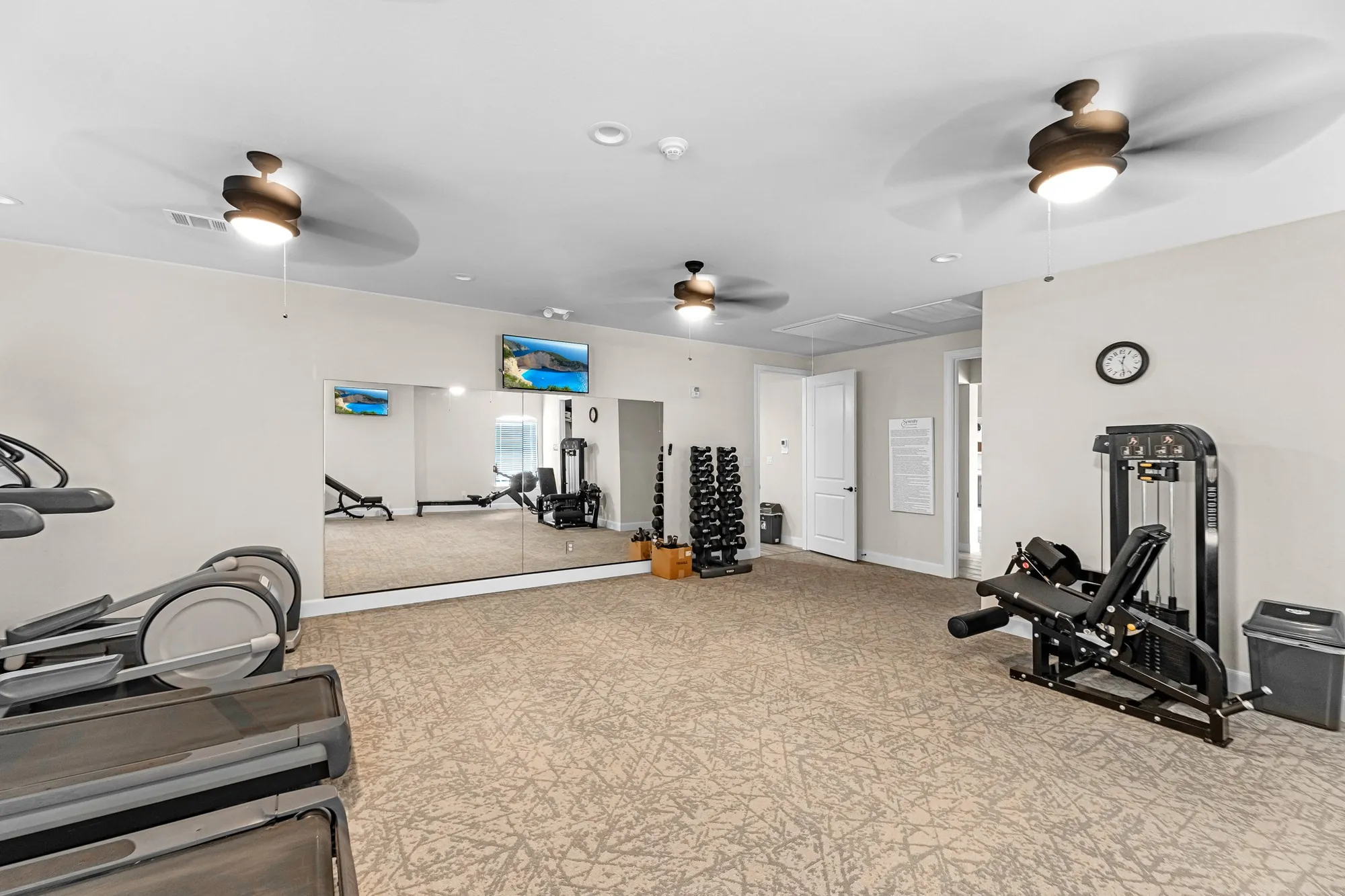 Property Slideshow image 33 of 44 | 5719 bobwhite trl, Manvel, TX, 77578