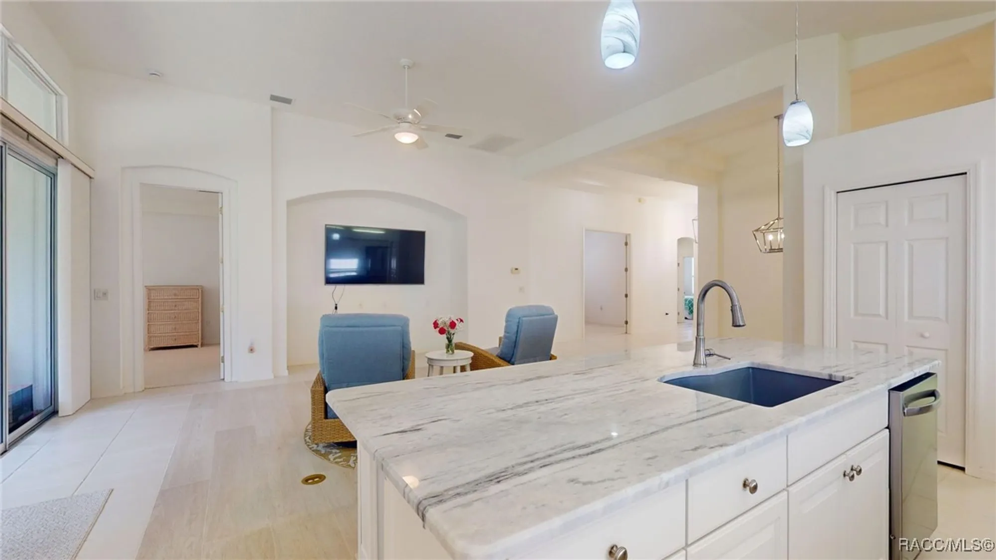 Property Slideshow image 11 of 73 | 657 w doerr path, Hernando, FL, 34442