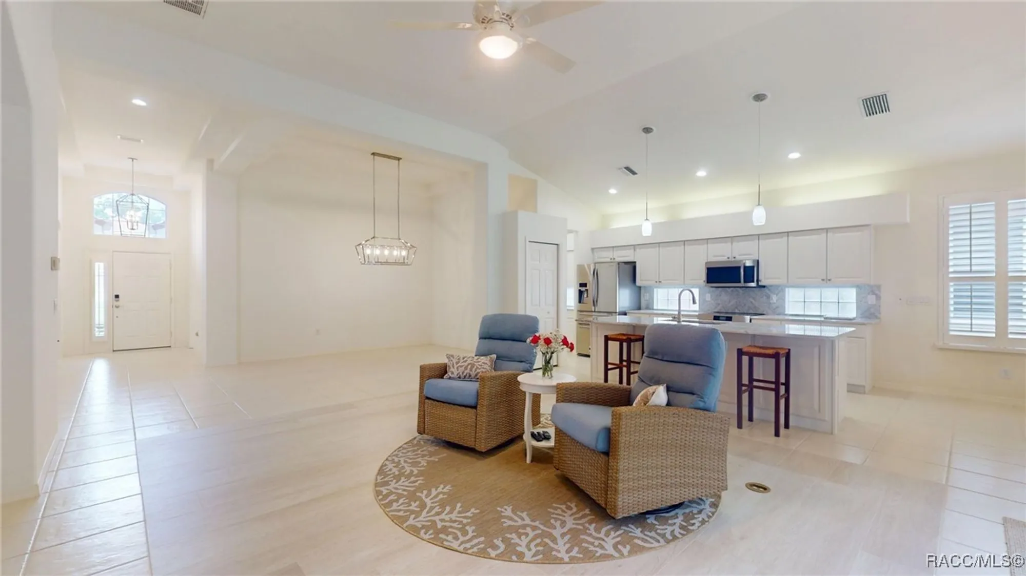 Property Slideshow image 5 of 73 | 657 w doerr path, Hernando, FL, 34442