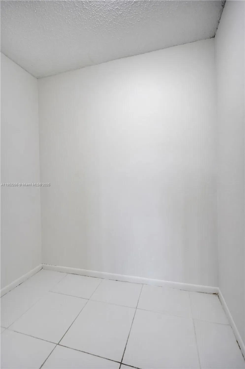 Property Slideshow image 27 of 49 | 15011 ashland cir 27, Delray Beach, FL, 33484