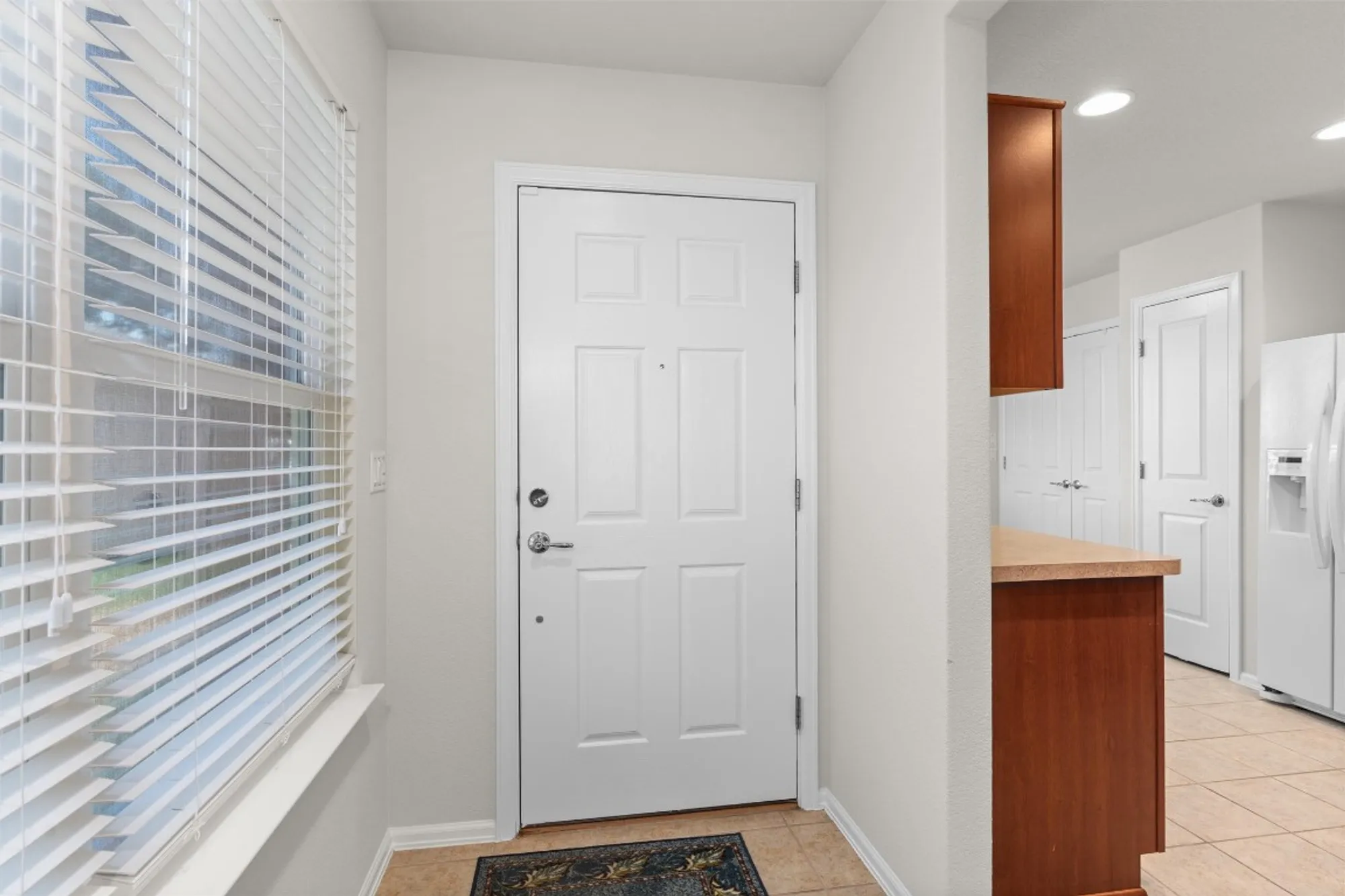 Property Slideshow image 4 of 30 | 533 salt creek ln, Georgetown, TX, 78633