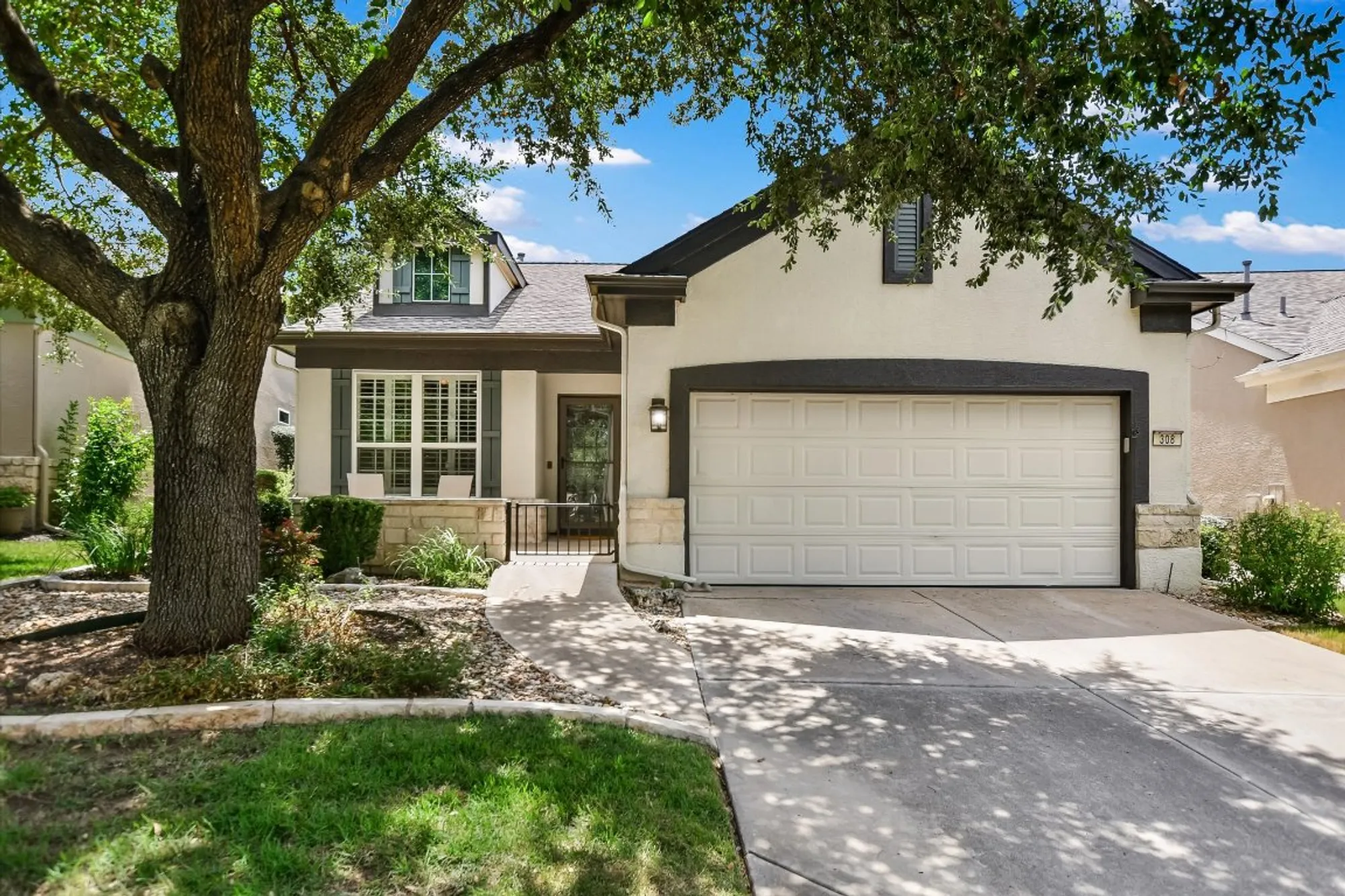 Property Slideshow image 1 of 21 | 308 summer rd, Georgetown, TX, 78633