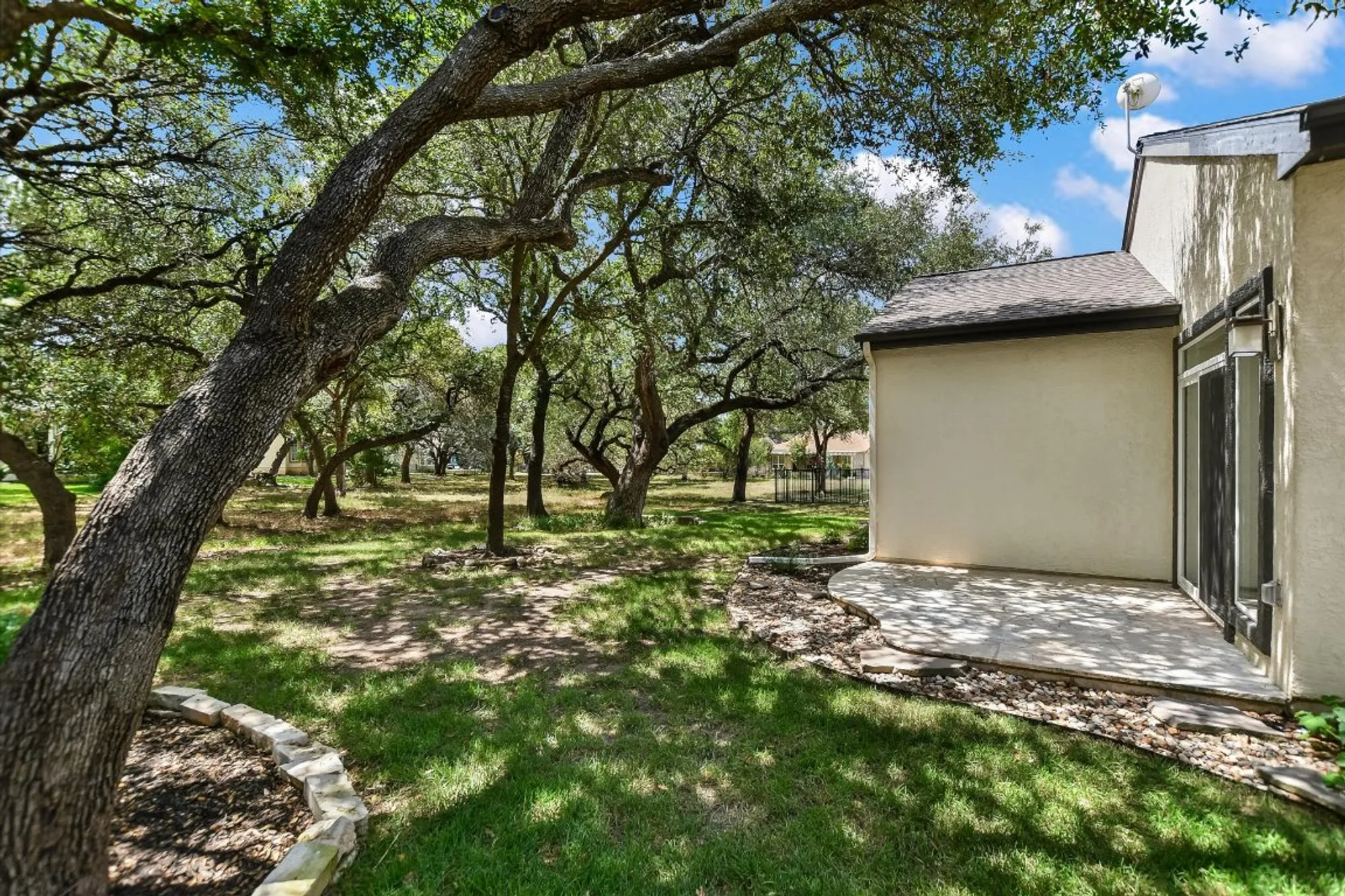 Property Slideshow image 20 of 21 | 308 summer rd, Georgetown, TX, 78633