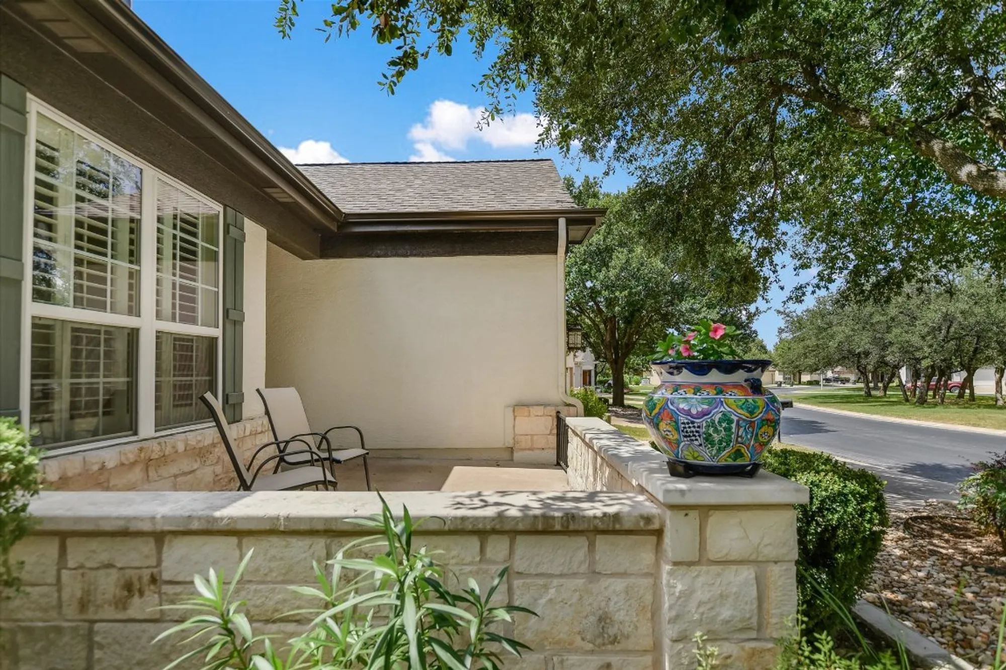 Property Slideshow image 3 of 21 | 308 summer rd, Georgetown, TX, 78633