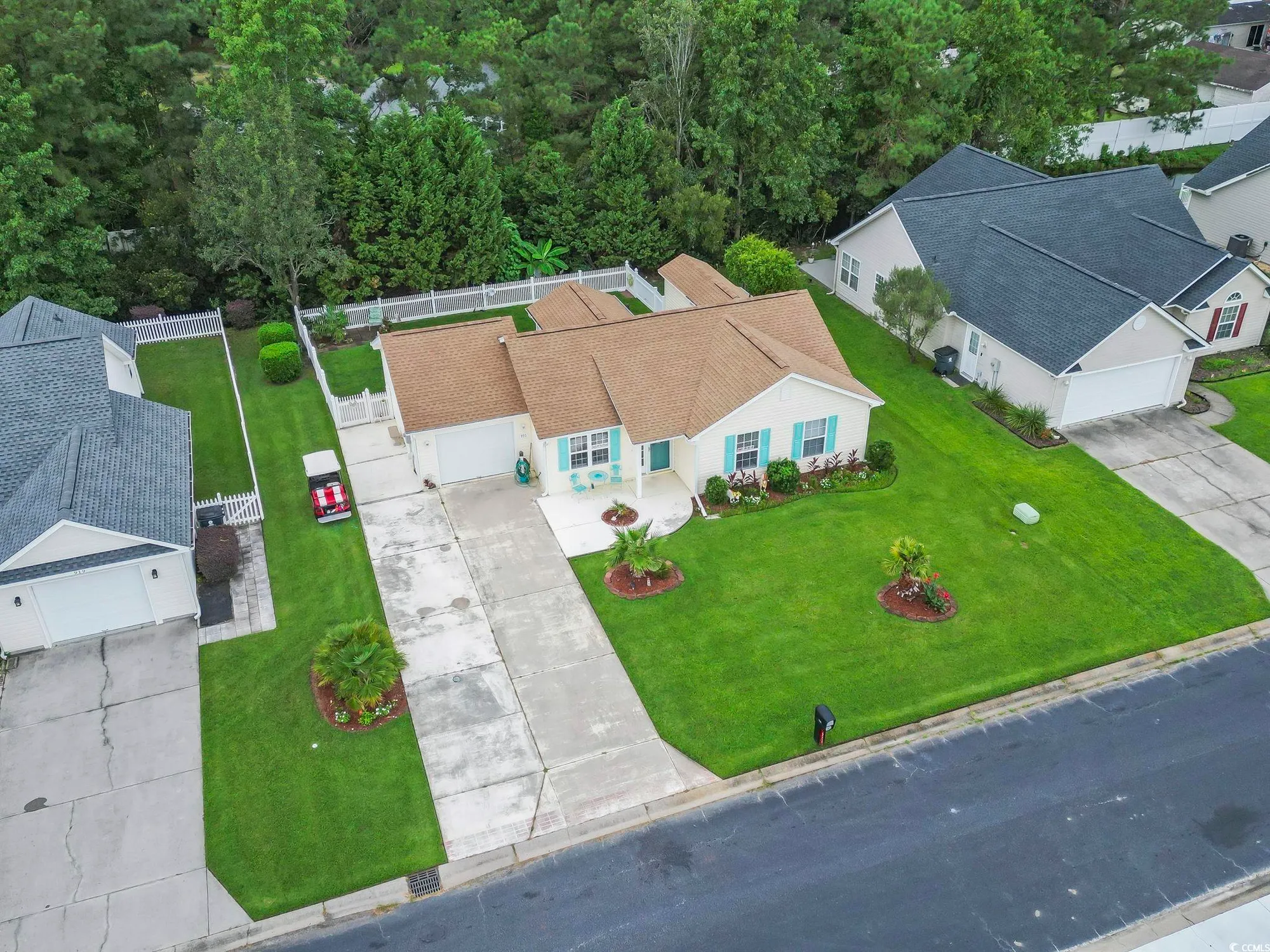 Property Slideshow image 32 of 39 | 923 don donald ct, Myrtle Beach, SC, 29588