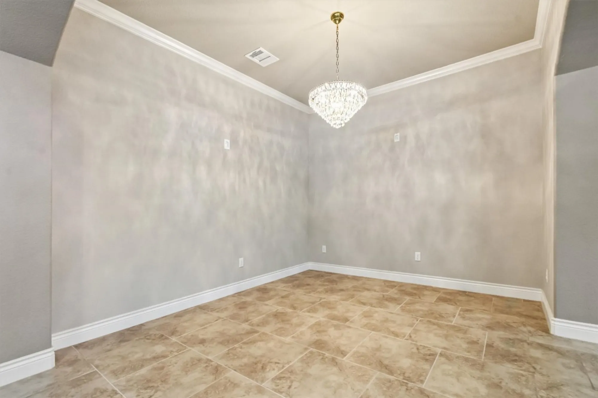 Property Slideshow image 12 of 39 | 5205 big spring st, Georgetown, TX, 78633