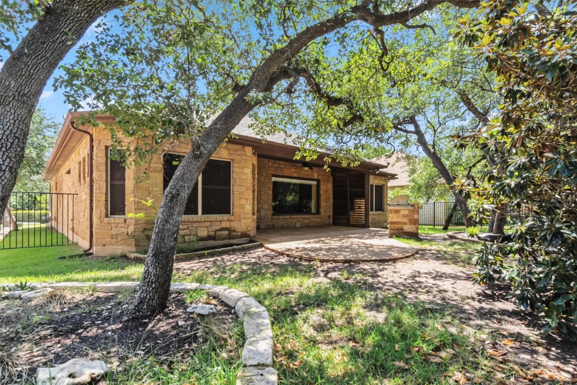 Property Slideshow image 34 of 39 | 5205 big spring st, Georgetown, TX, 78633
