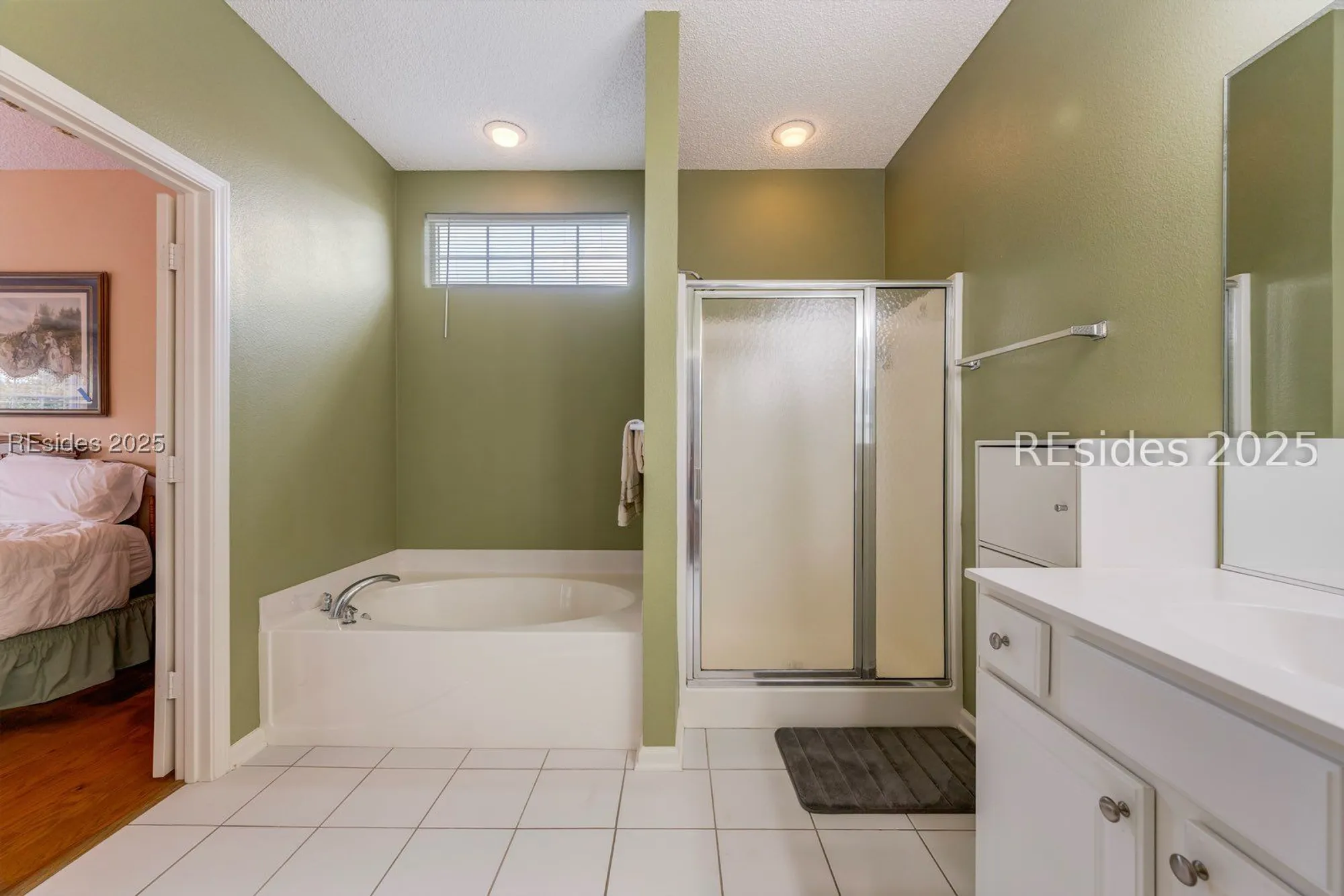 Property Slideshow image 18 of 31 | 70 holly ribbons cir, Bluffton, SC, 29909