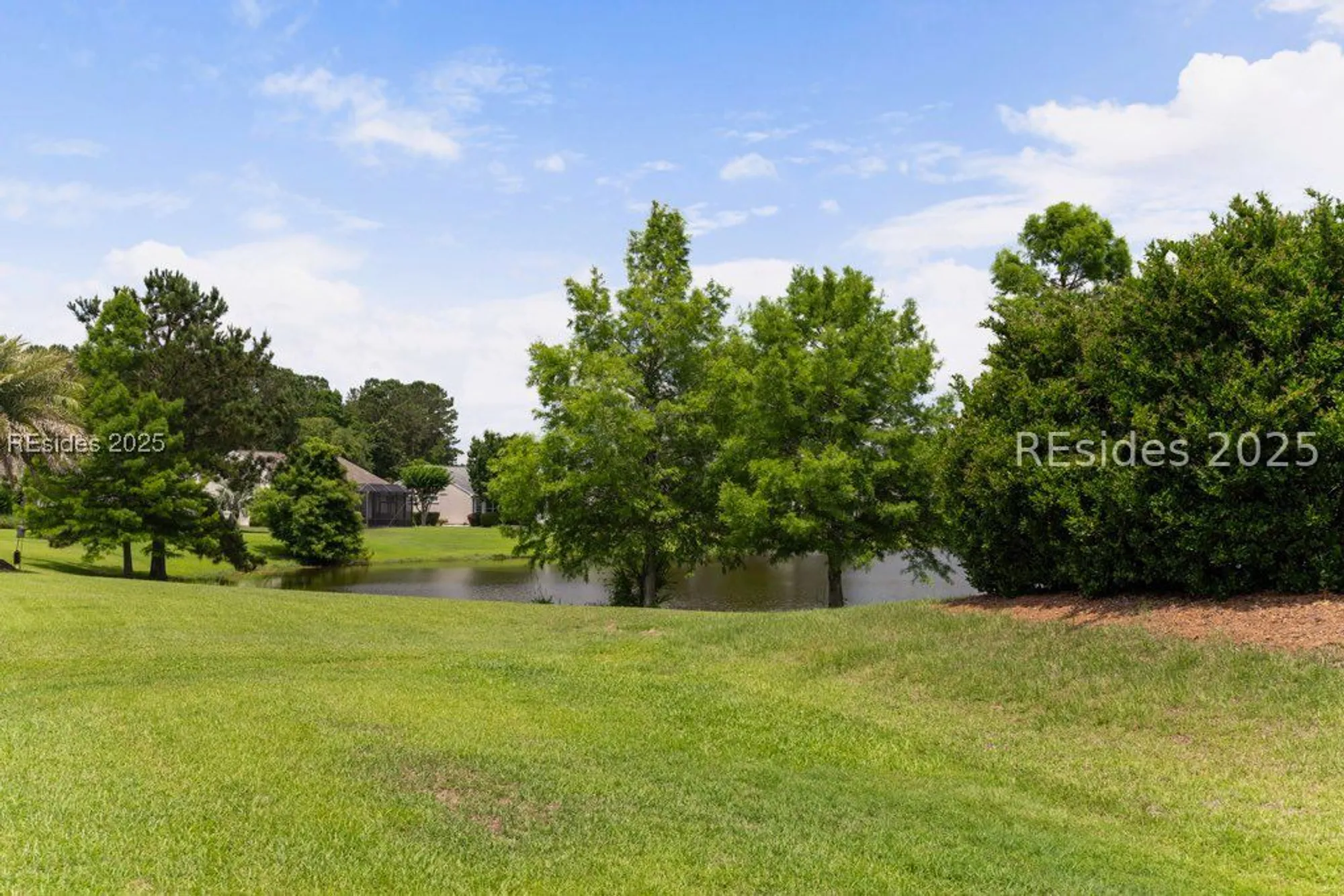 Property Slideshow image 24 of 31 | 70 holly ribbons cir, Bluffton, SC, 29909