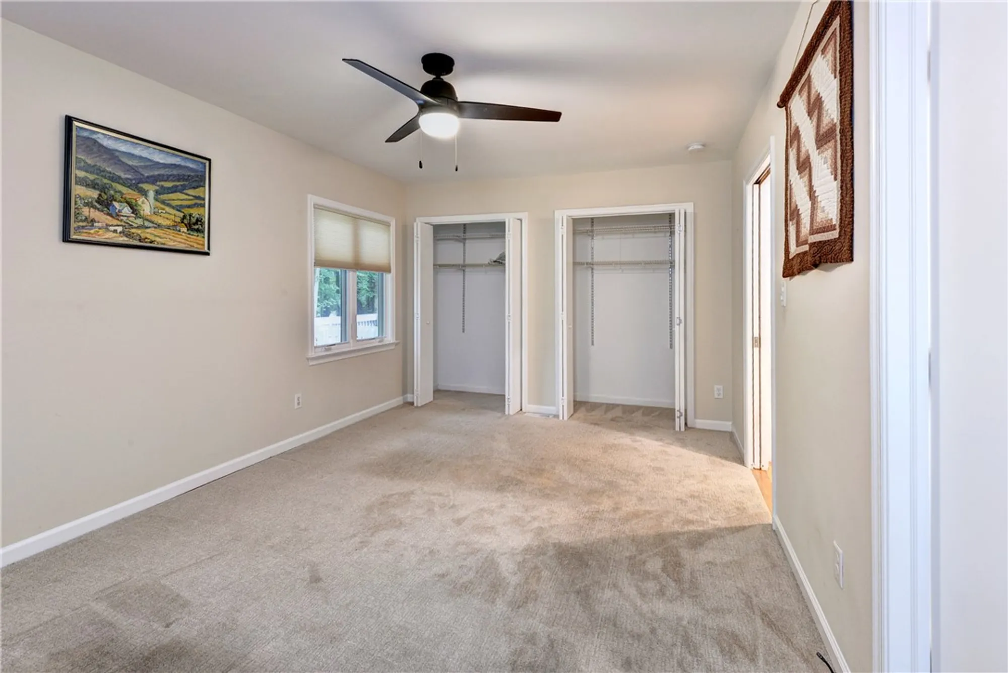 Property Slideshow image 16 of 28 | 105 daingerfield rd, Williamsburg, VA, 23185