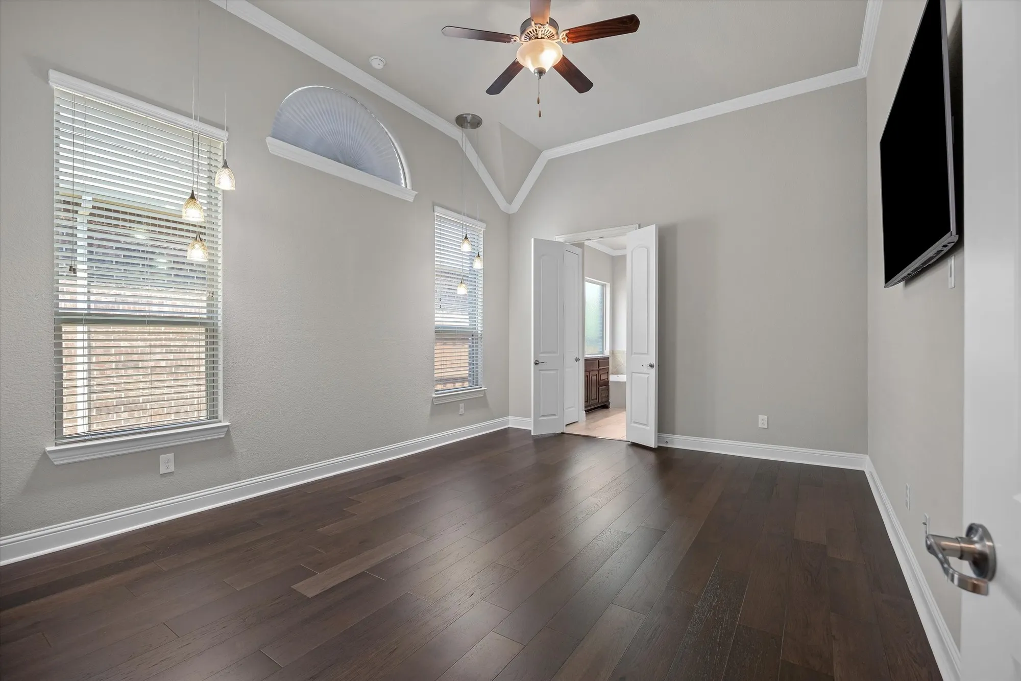 Property Slideshow image 19 of 38 | 6000 kenyon ct, Flower Mound, TX, 75028