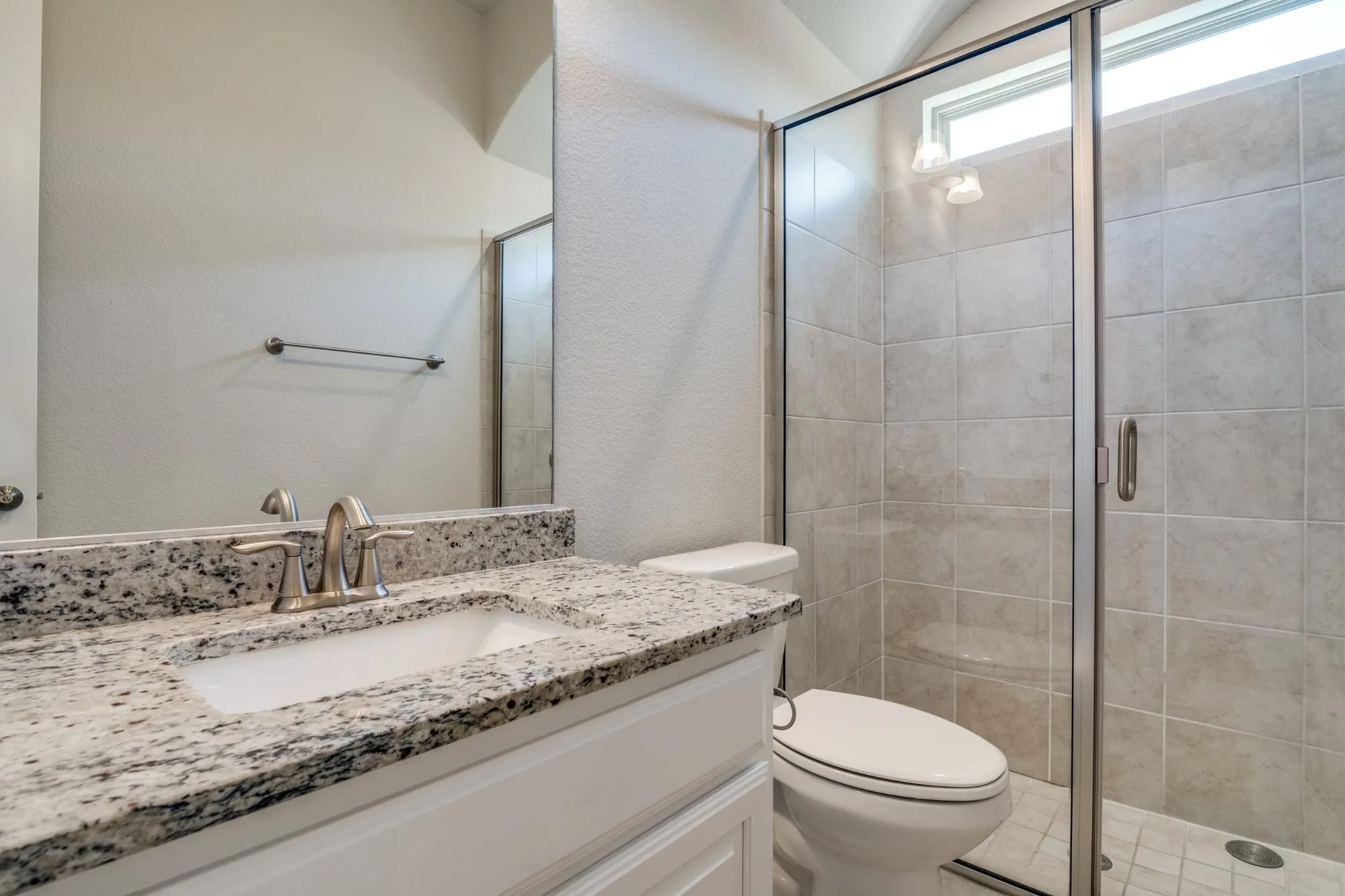 Property Slideshow image 25 of 38 | 6000 kenyon ct, Flower Mound, TX, 75028