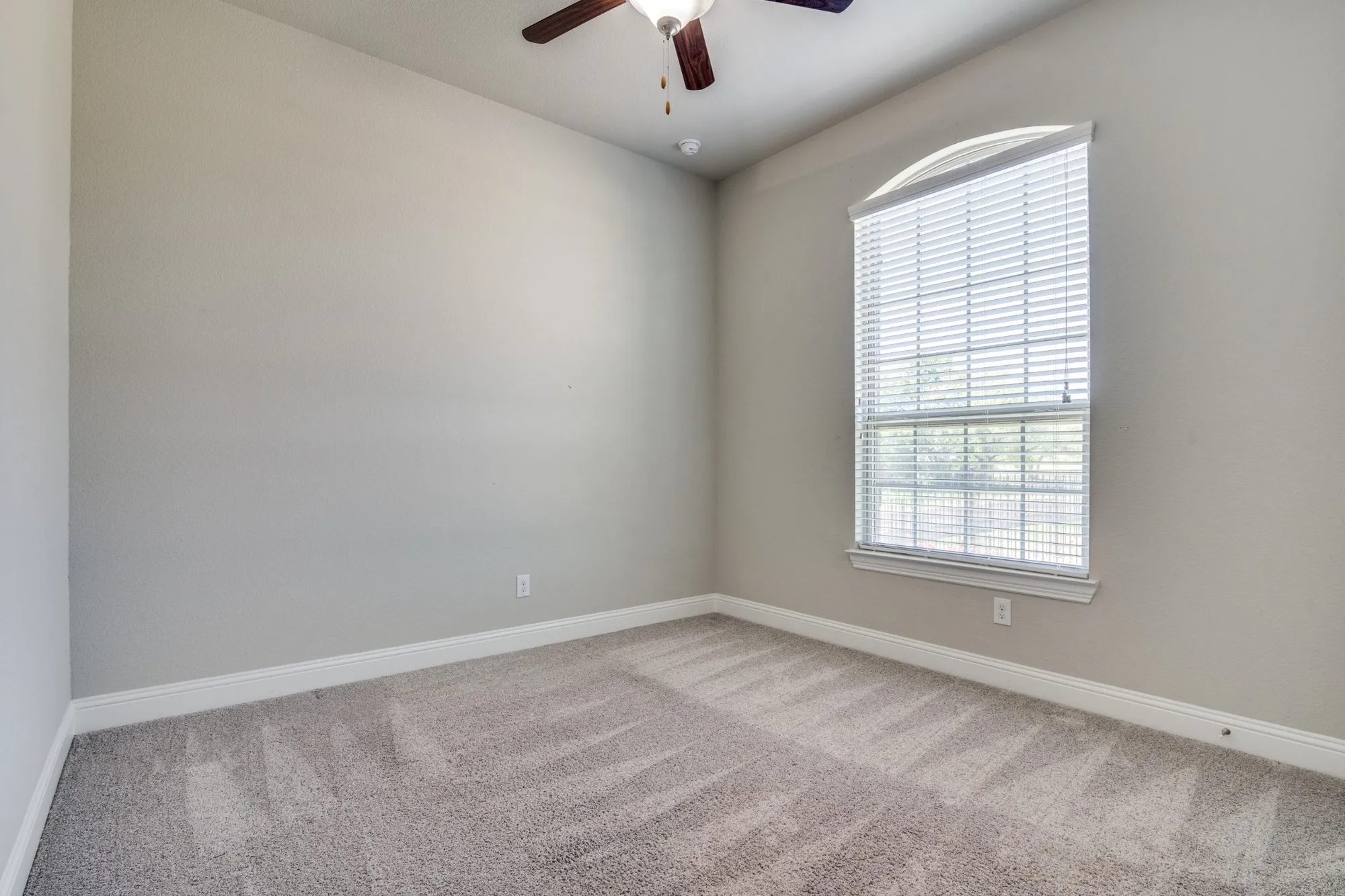 Property Slideshow image 22 of 38 | 6000 kenyon ct, Flower Mound, TX, 75028