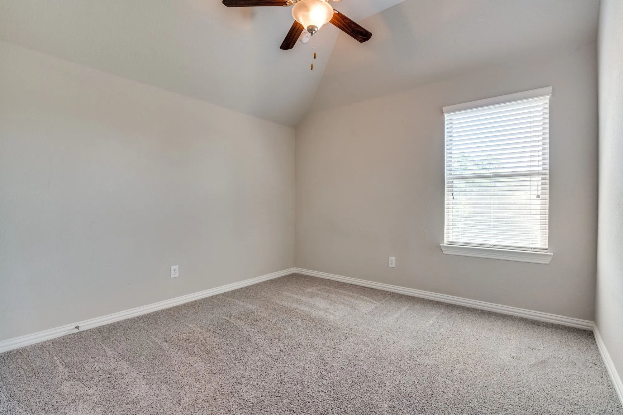 Property Slideshow image 23 of 38 | 6000 kenyon ct, Flower Mound, TX, 75028