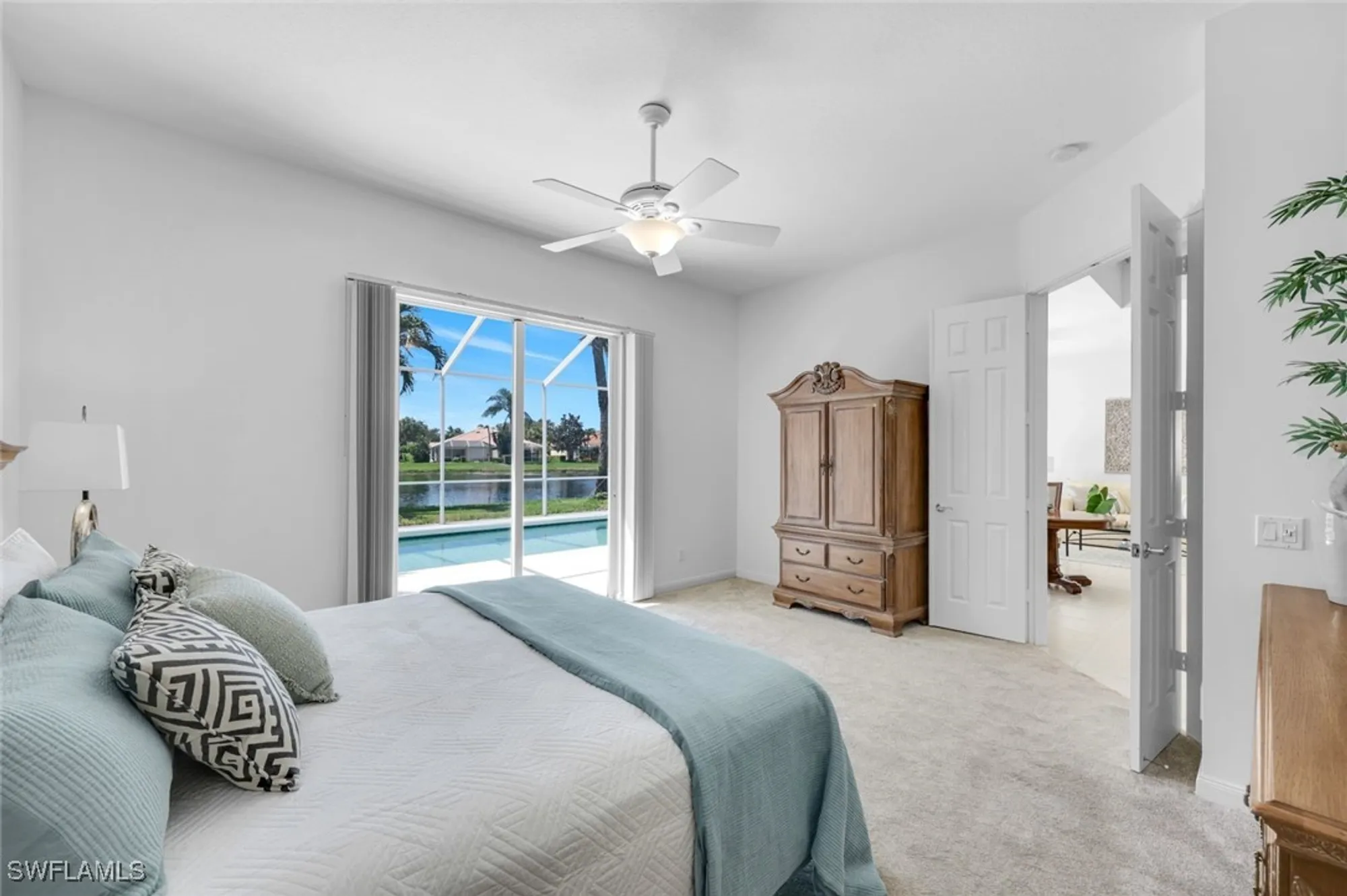 Property Slideshow image 10 of 23 | 3730 whidbey way, Naples, FL, 34119
