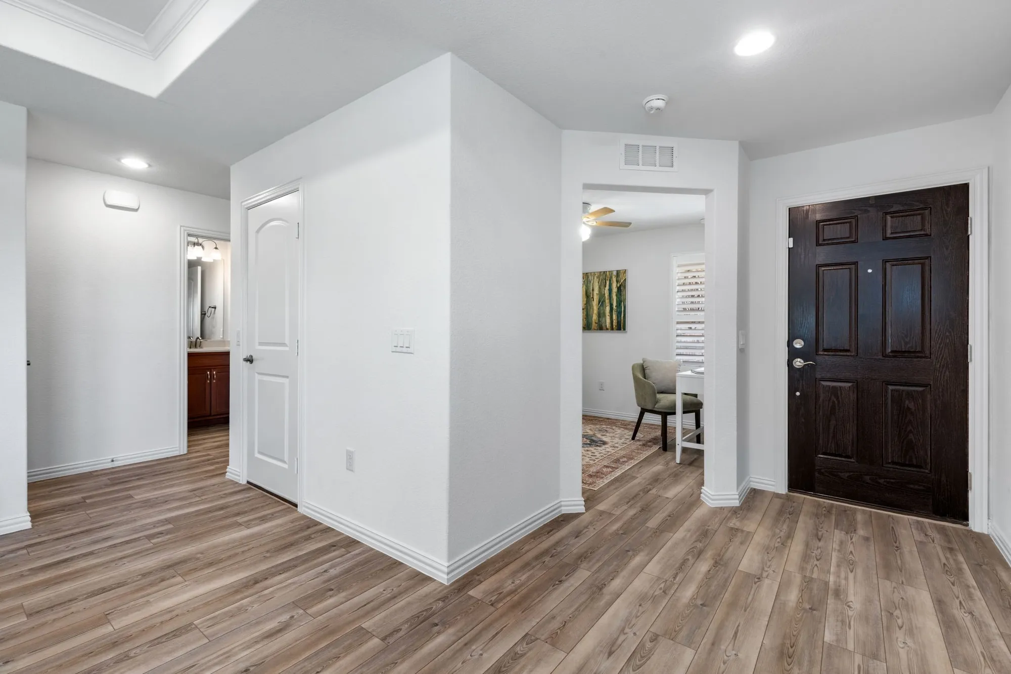 Property Slideshow image 12 of 37 | 101 long pines dr, Mckinney, TX, 75071