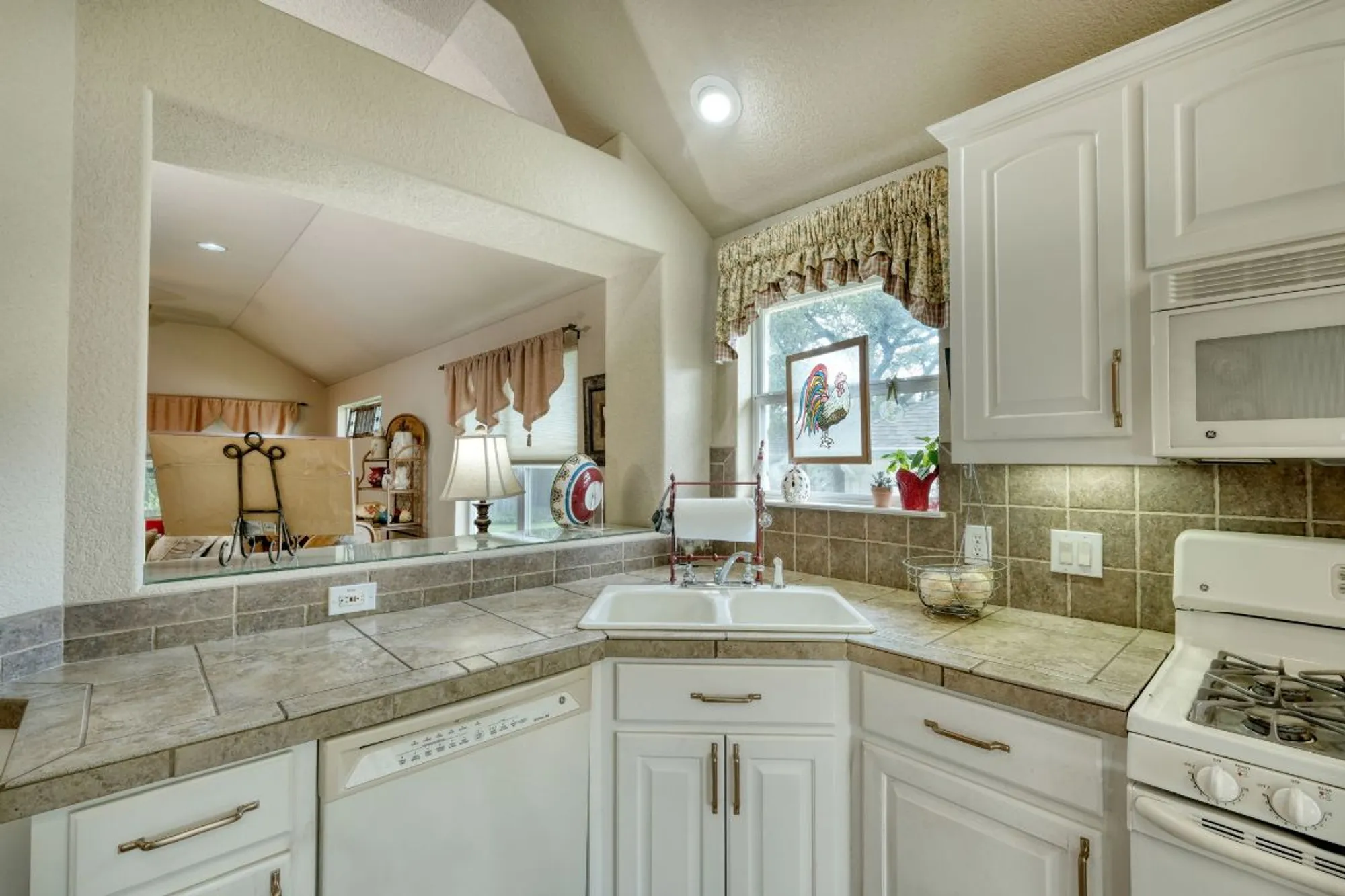 Property Slideshow image 13 of 32 | 102 texas traditions, Georgetown, TX, 78628
