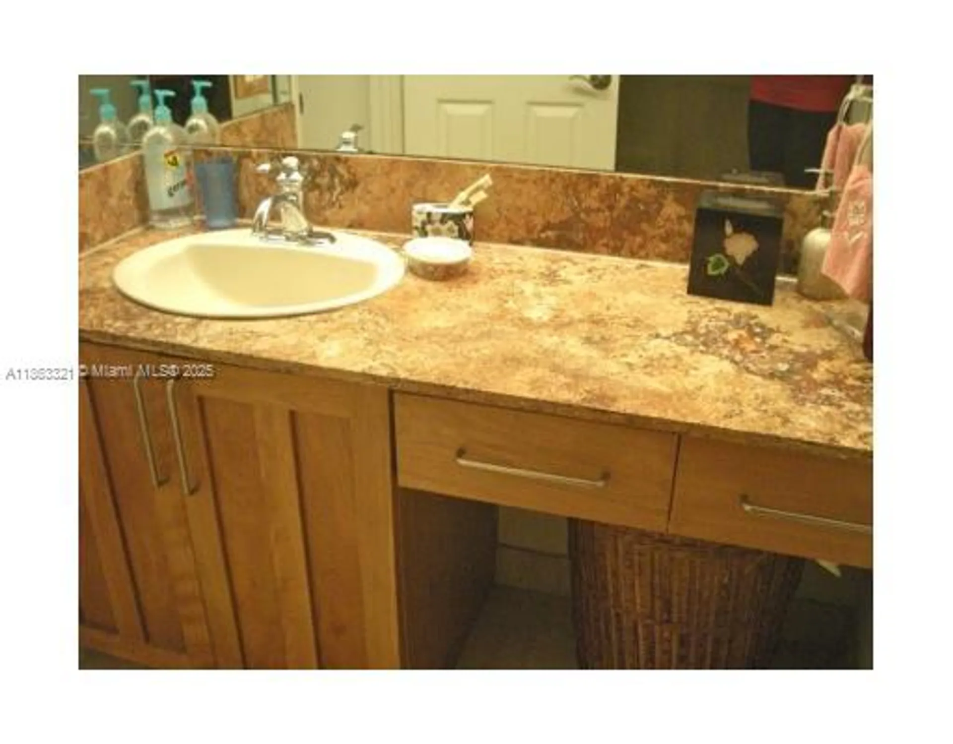 Property Slideshow image 14 of 20 | 1201 s ocean dr 2404s, Hollywood, FL, 33019