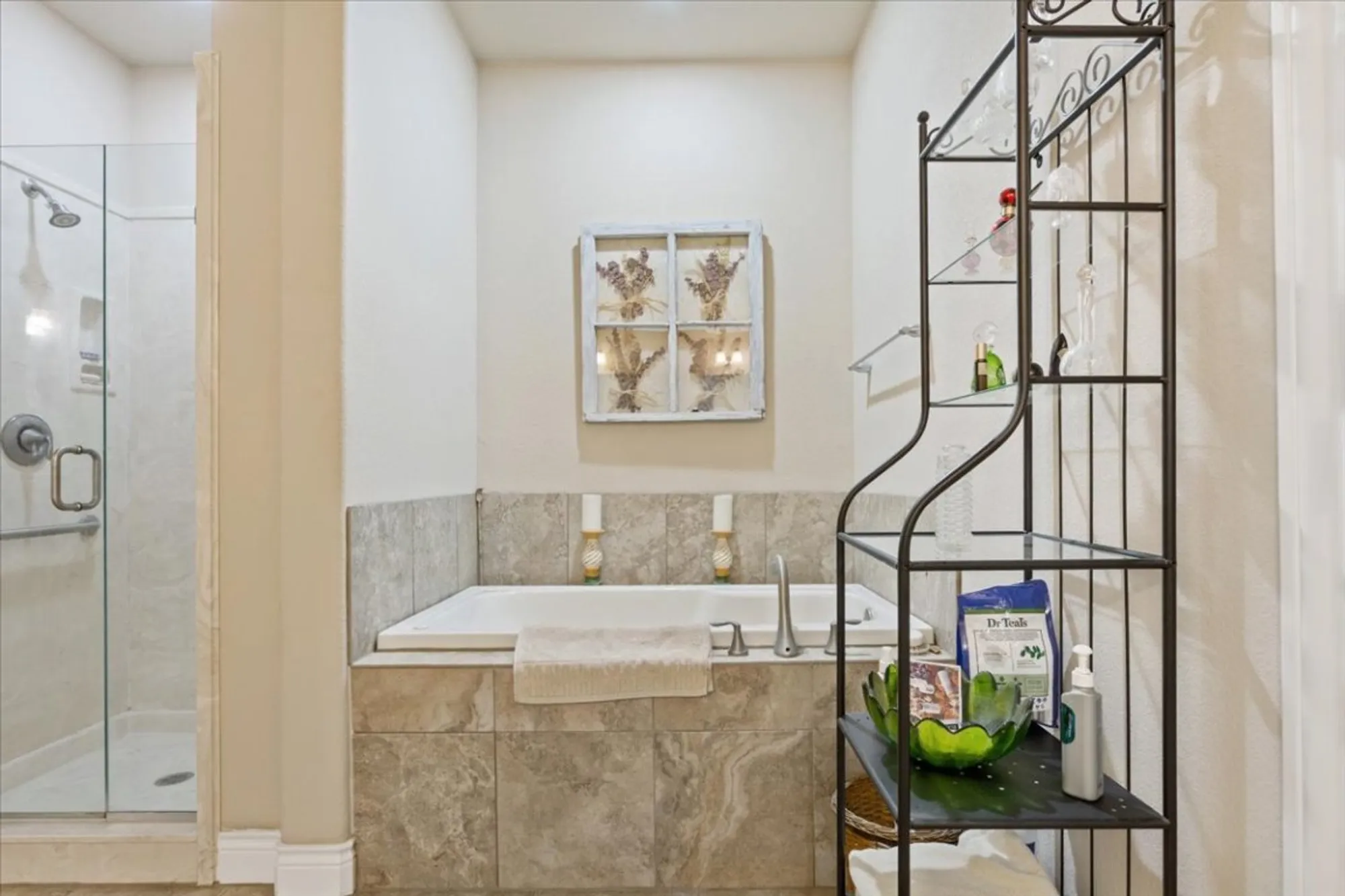 Property Slideshow image 27 of 38 | 824 sierra blanco loop, Georgetown, TX, 78633