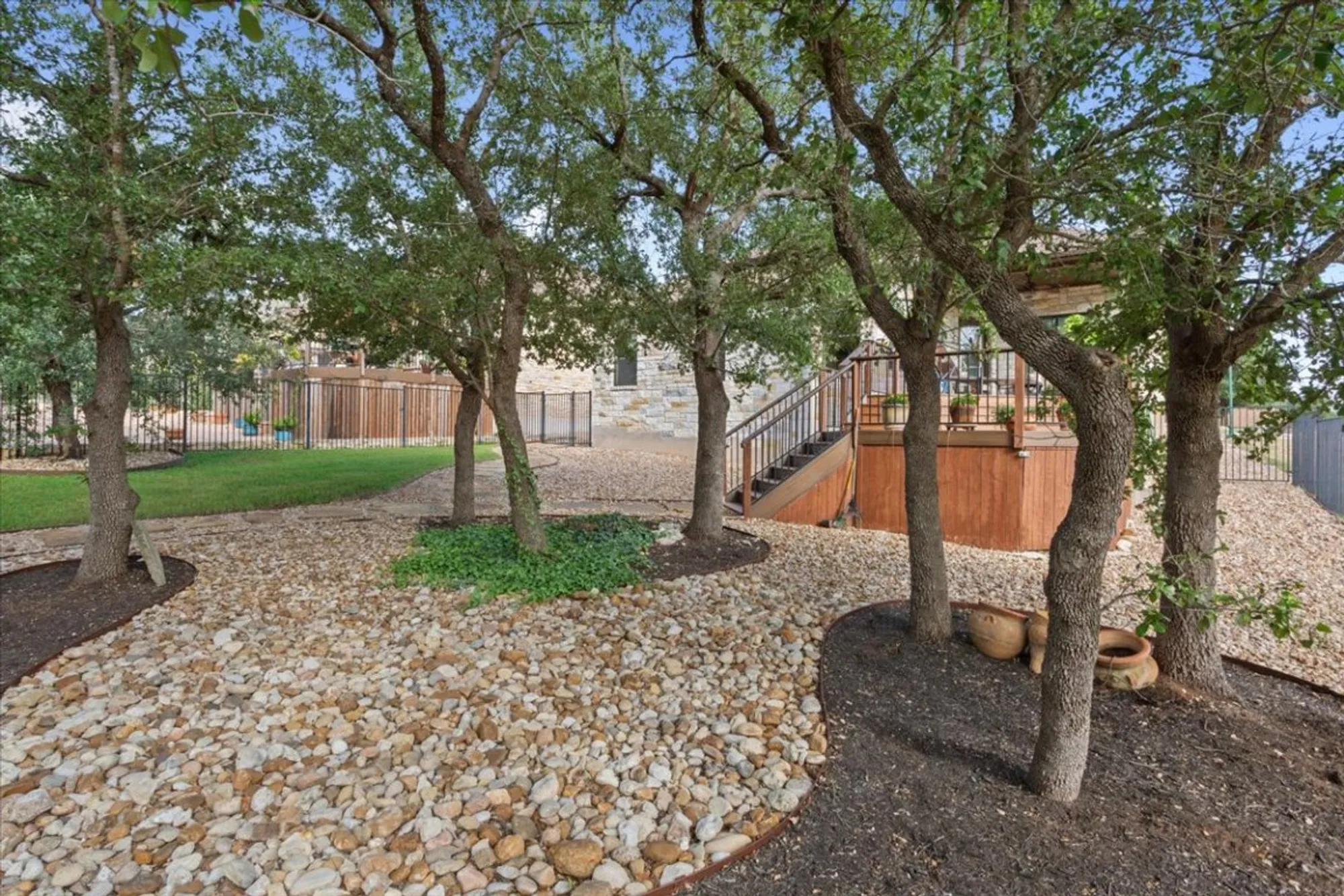 Property Slideshow image 33 of 38 | 824 sierra blanco loop, Georgetown, TX, 78633