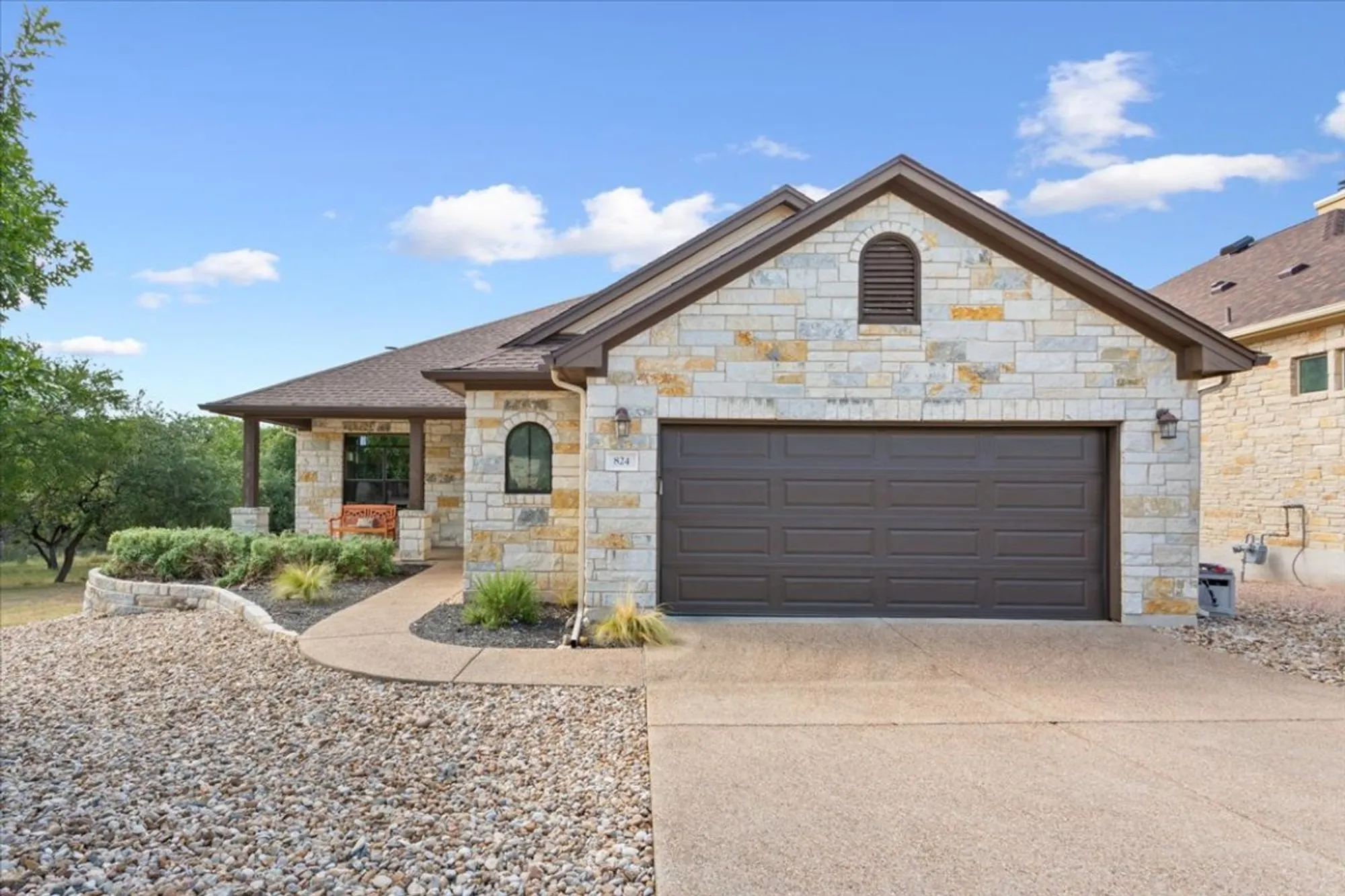 Property Slideshow image 8 of 38 | 824 sierra blanco loop, Georgetown, TX, 78633