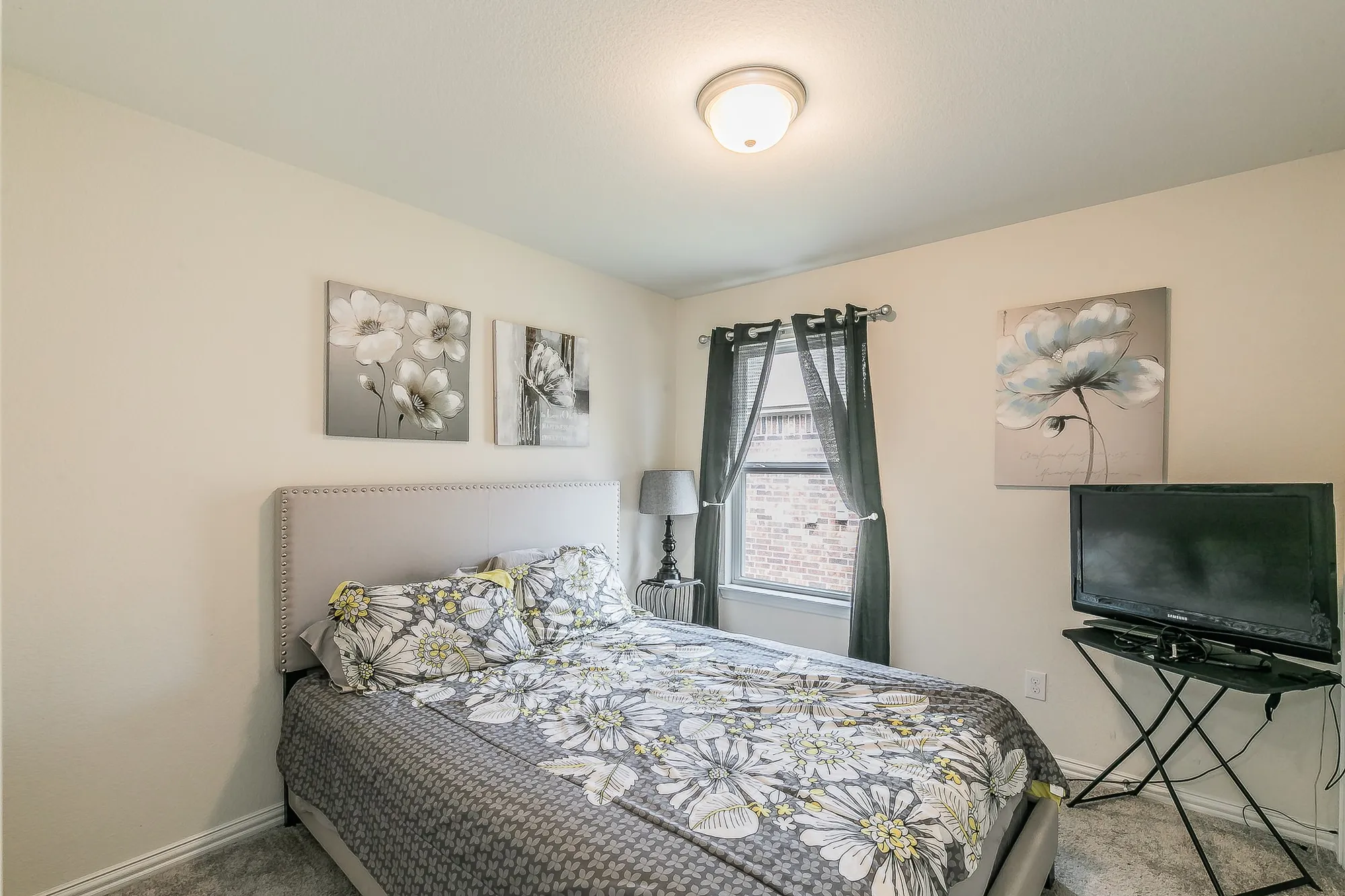 Property Slideshow image 27 of 39 | 7601 heritage dr, Aubrey, TX, 76227