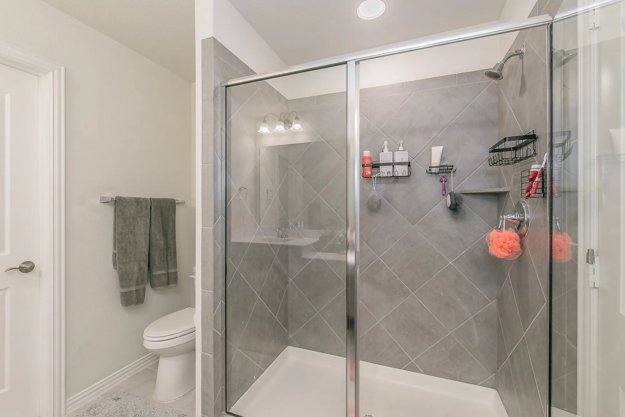 Property Slideshow image 20 of 39 | 7601 heritage dr, Aubrey, TX, 76227