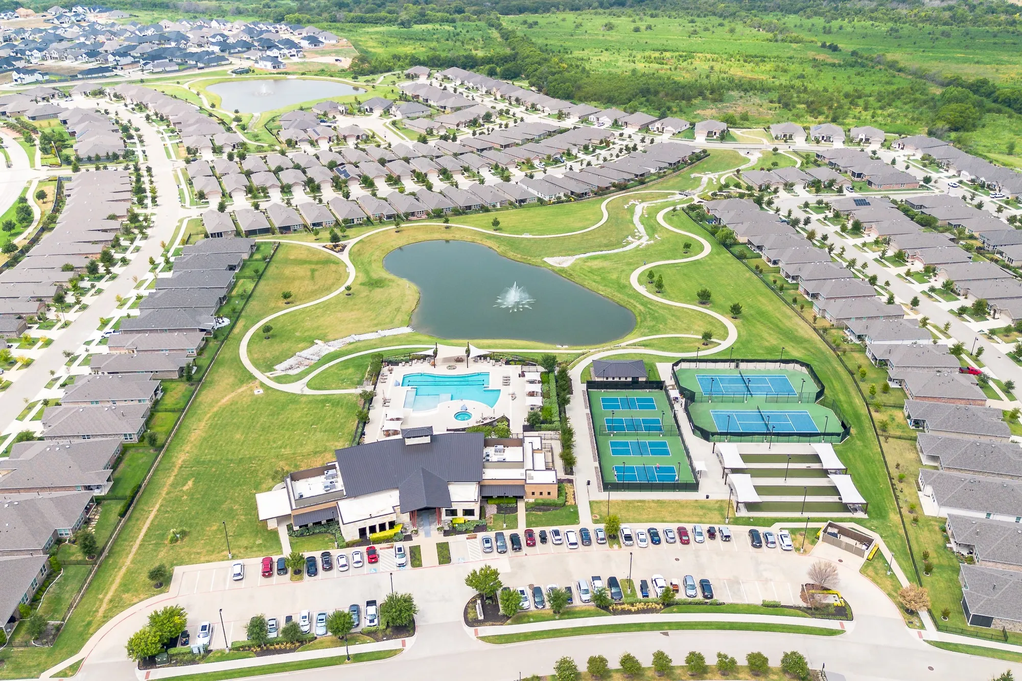 Property Slideshow image 37 of 39 | 7601 heritage dr, Aubrey, TX, 76227