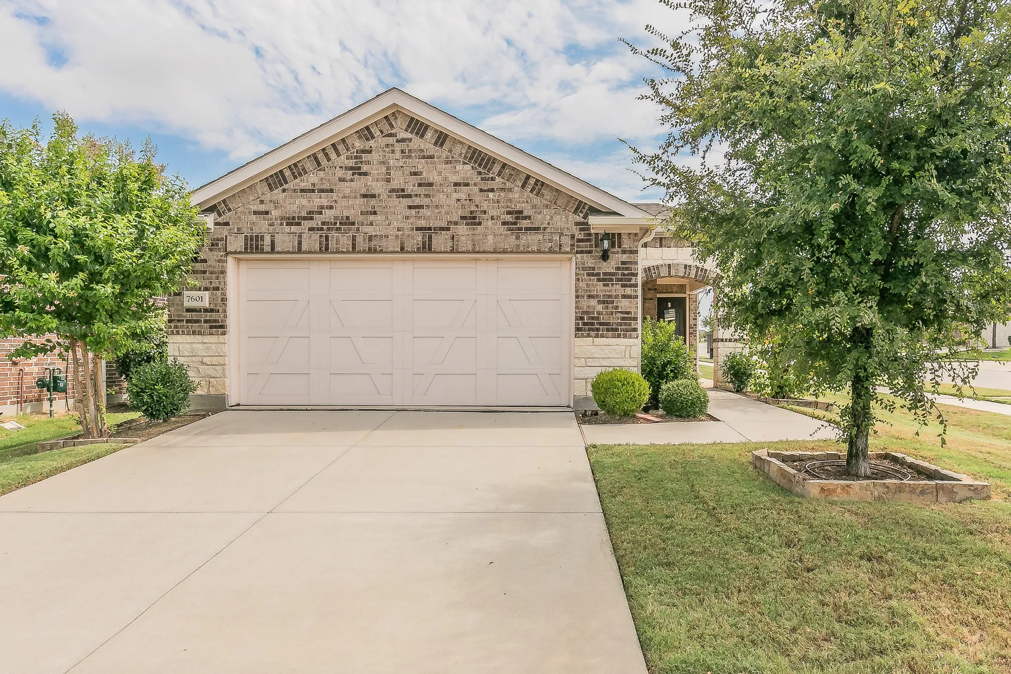 Property Slideshow image 39 of 39 | 7601 heritage dr, Aubrey, TX, 76227