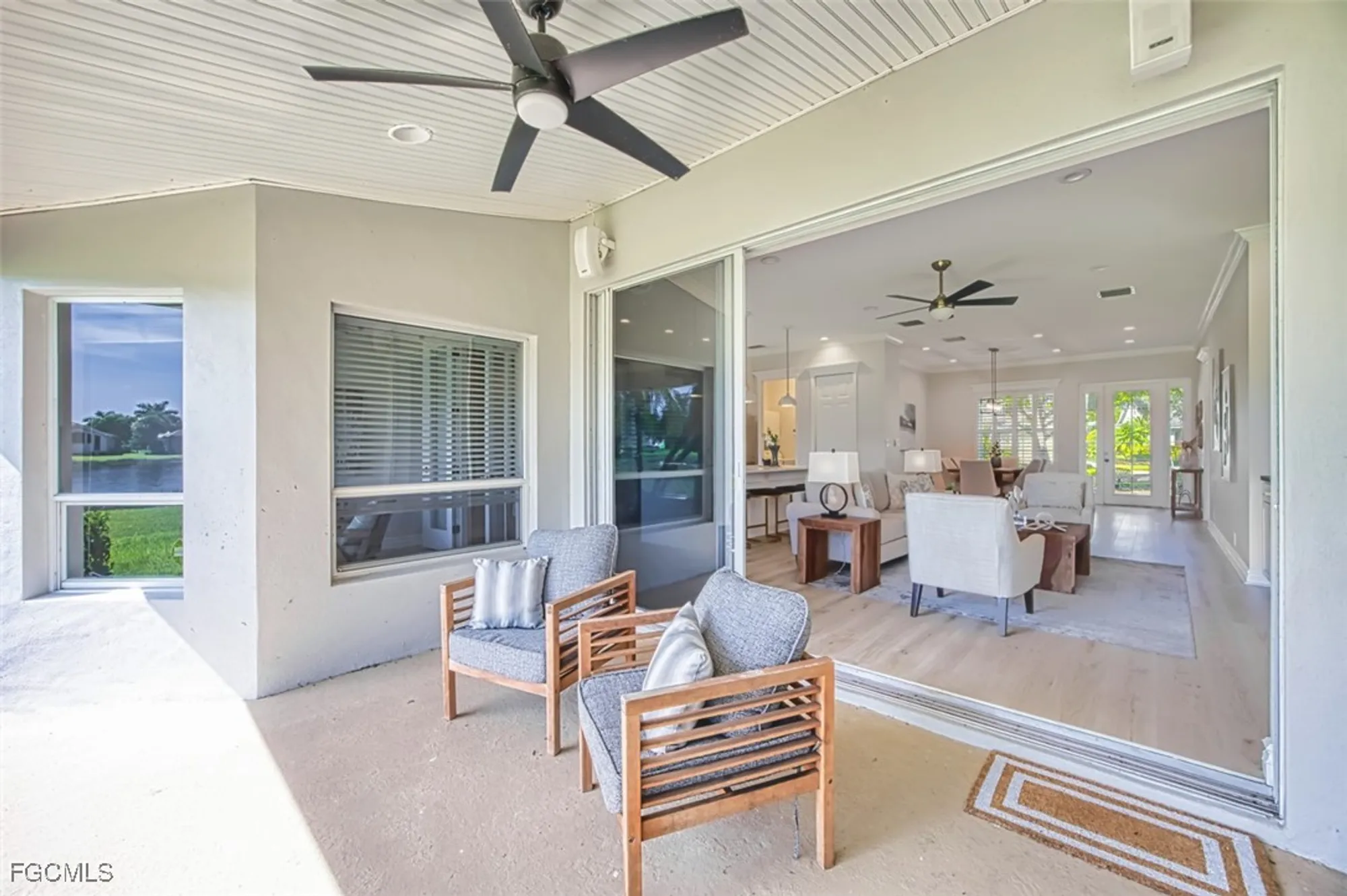 Property Slideshow image 18 of 50 | 3451 shady bnd, Fort Myers, FL, 33905