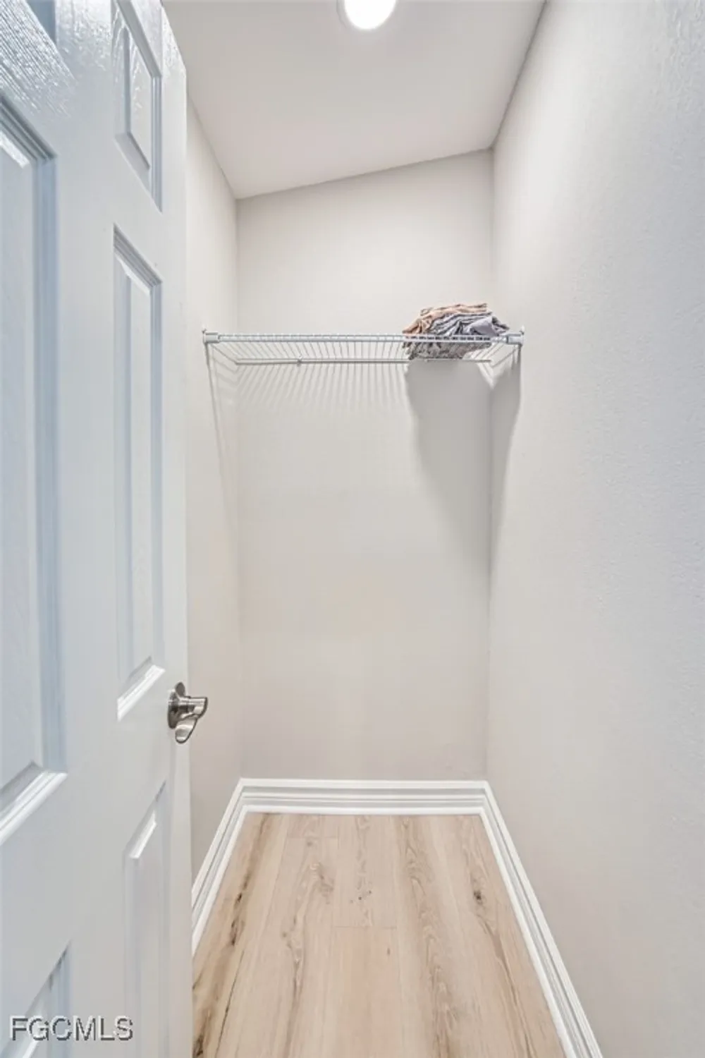 Property Slideshow image 38 of 50 | 3451 shady bnd, Fort Myers, FL, 33905