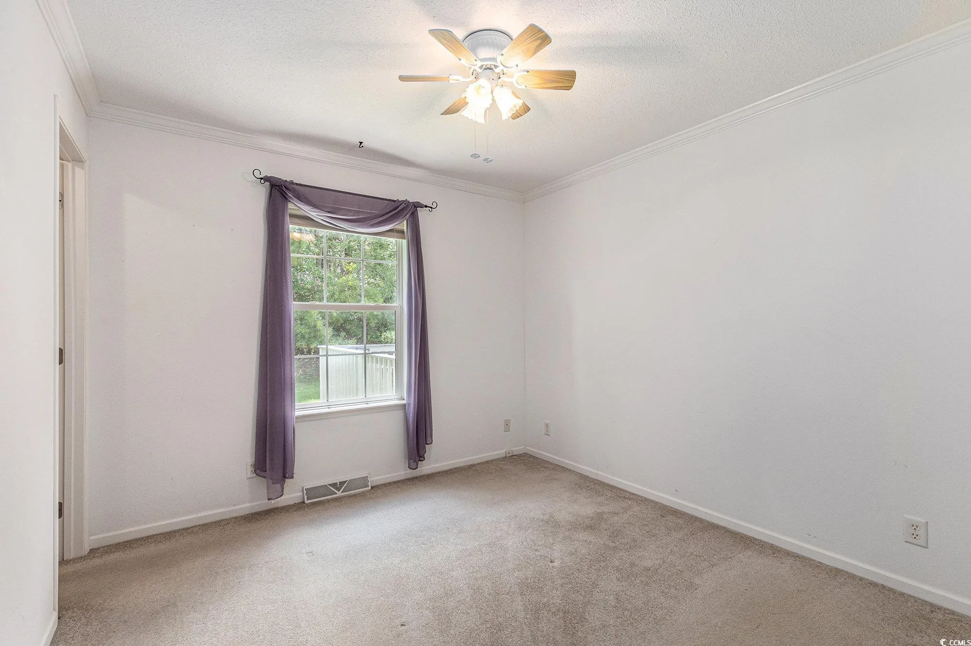 Property Slideshow image 19 of 33 | 237 wellspring dr, Conway, SC, 29526